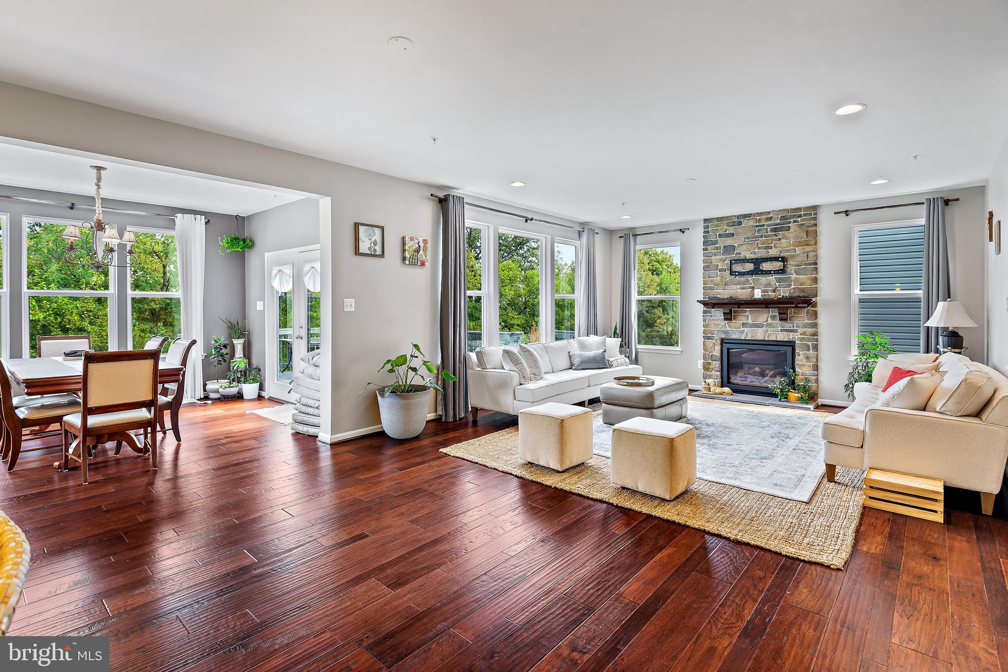 TUSCARORA CREEK - Residential