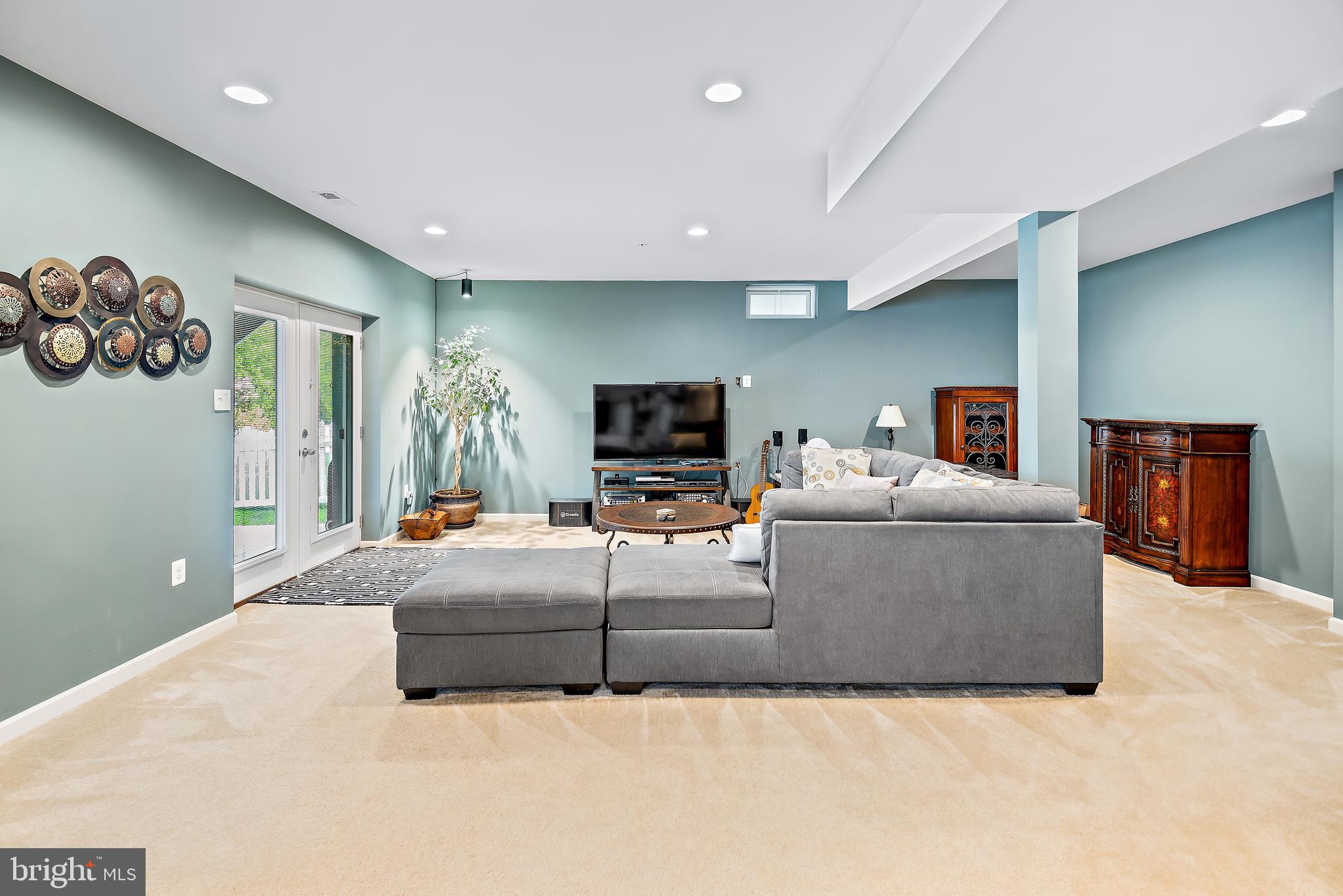 TUSCARORA CREEK - Residential