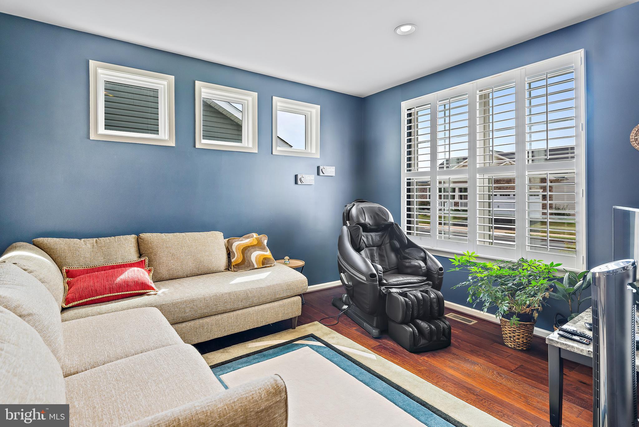 TUSCARORA CREEK - Residential