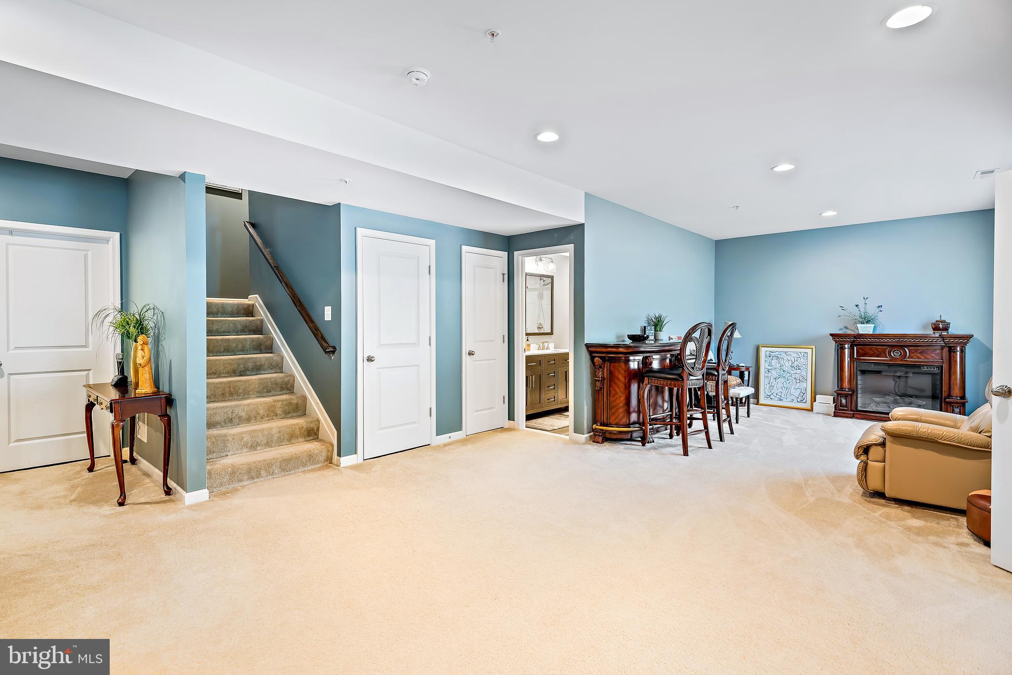 TUSCARORA CREEK - Residential