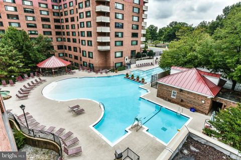 1021 ARLINGTON BOULEVARD 747 ARLINGTON VA 22209