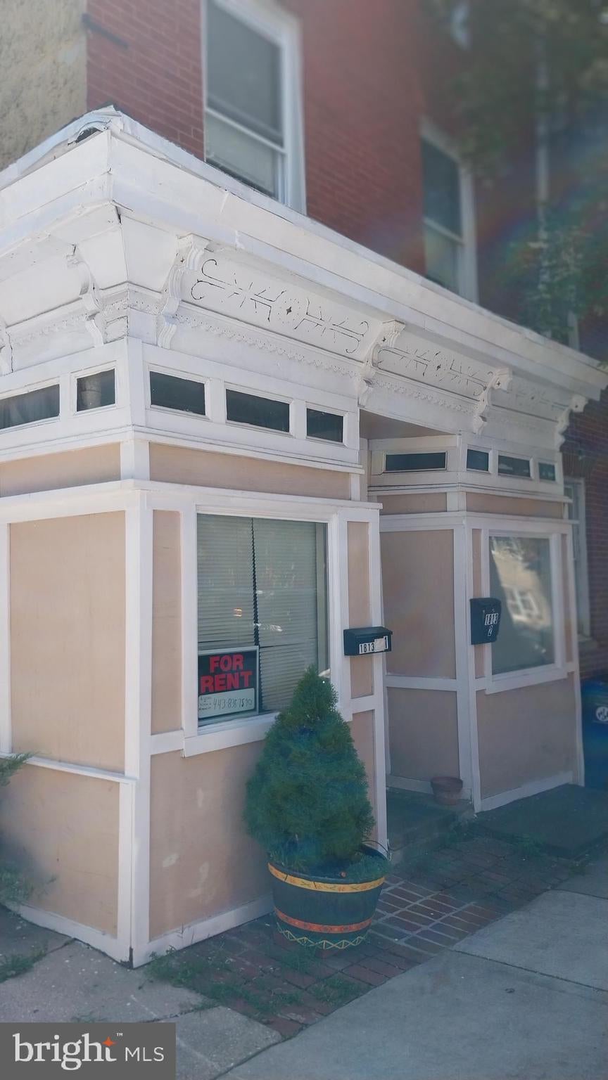 1813 PRATT STREET E 2