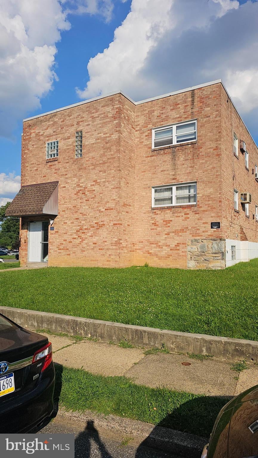 2701 NORTHVIEW ROAD 03