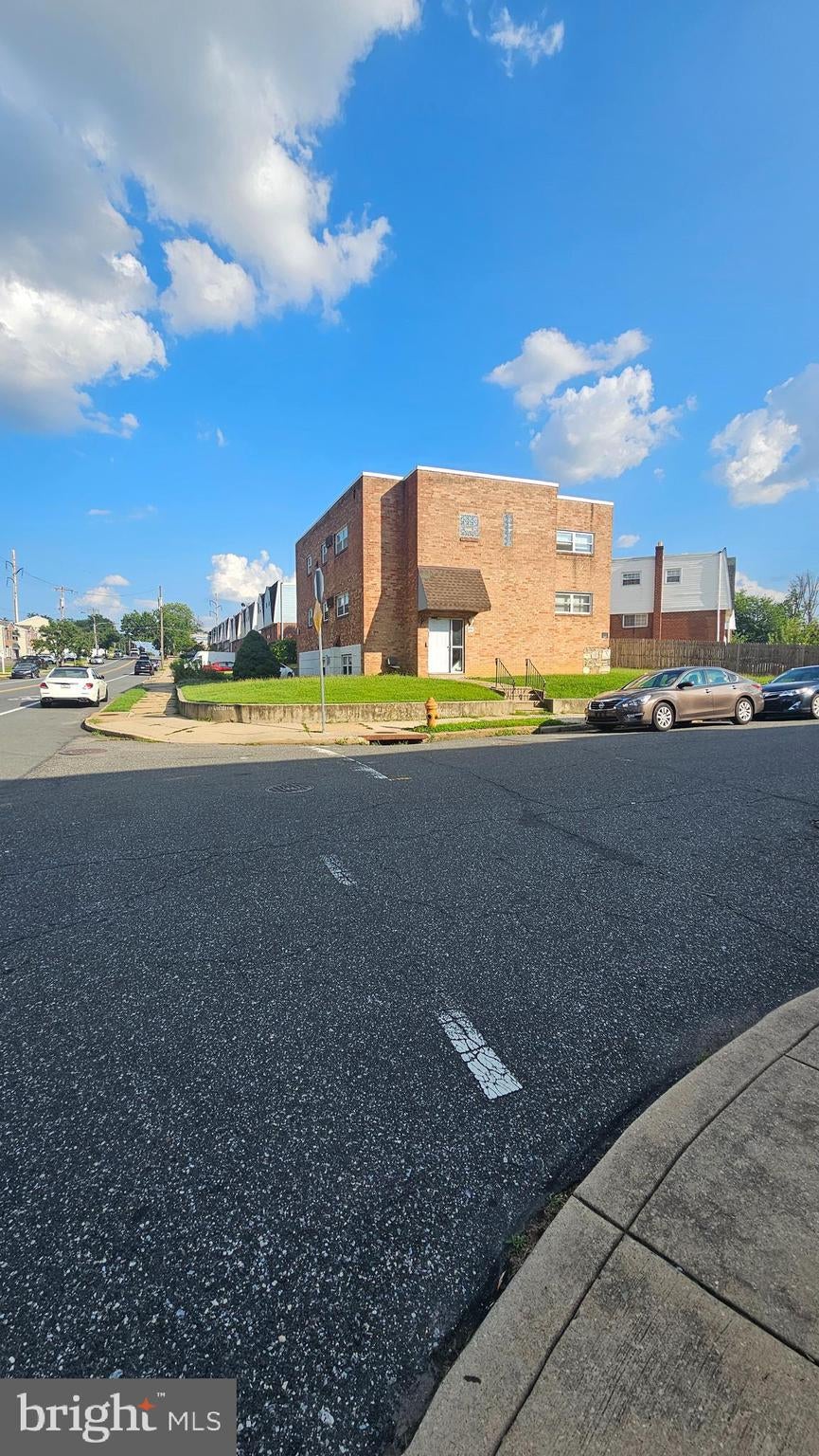 2701 NORTHVIEW ROAD 03