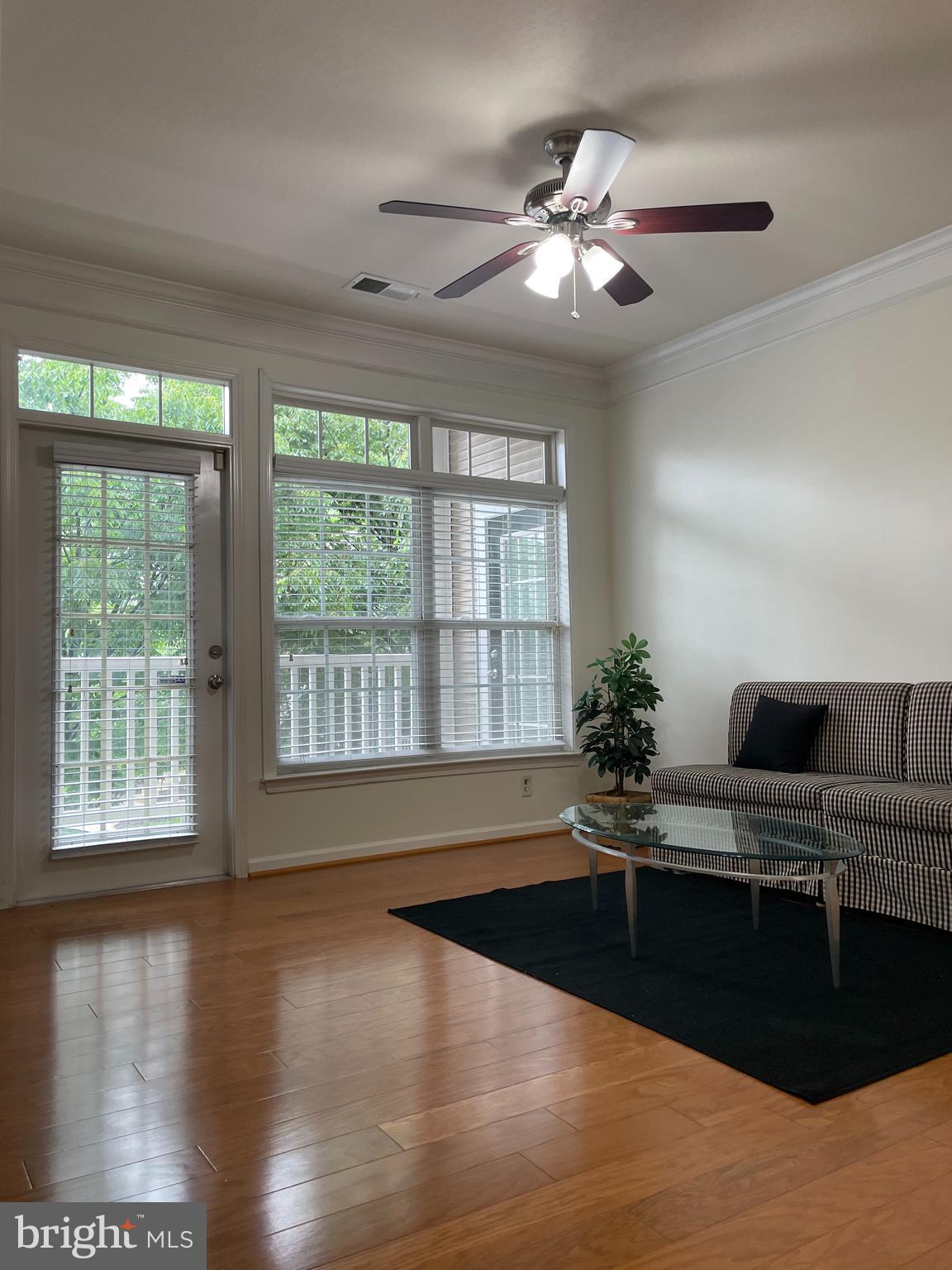 512 SUNSET VIEW TERRACE SE 204