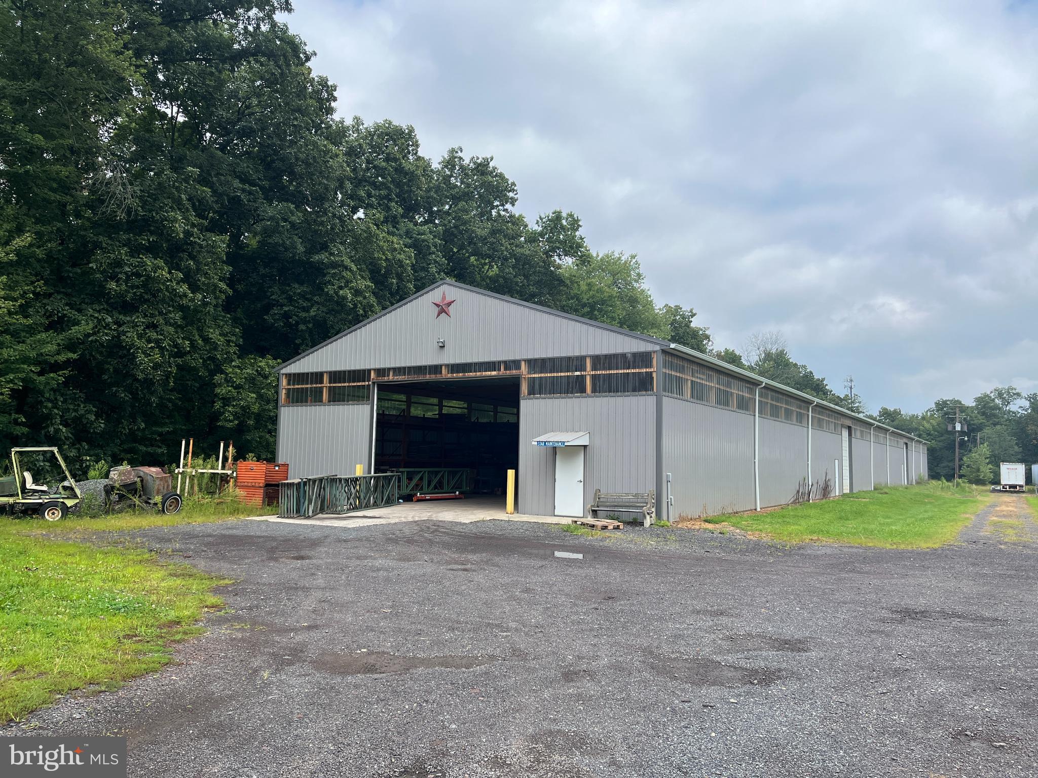 2715 DAHL ROAD