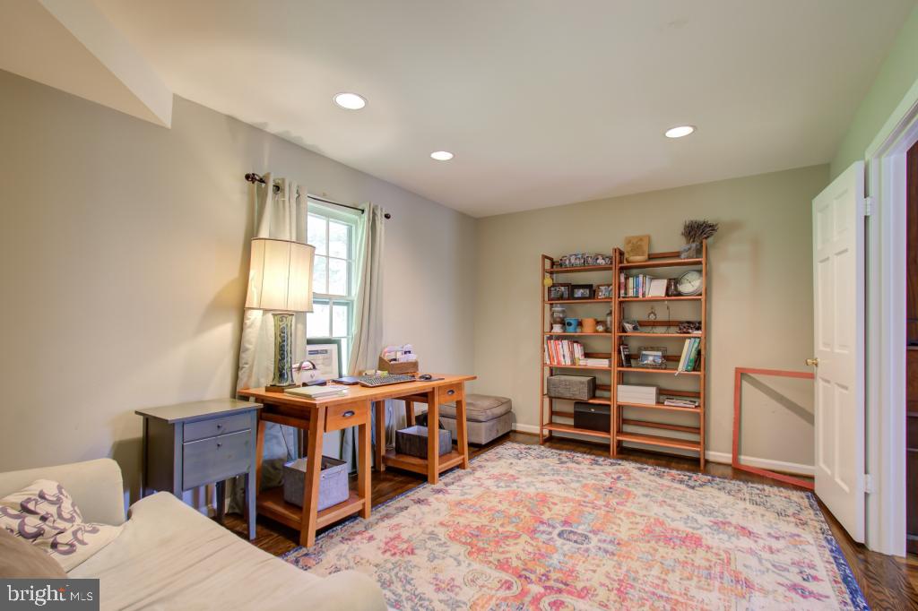 NORTH CHEVY CHASE - Residential Lease