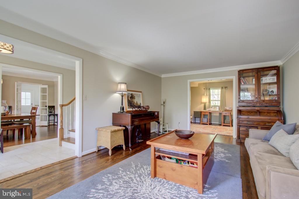 NORTH CHEVY CHASE - Residential Lease