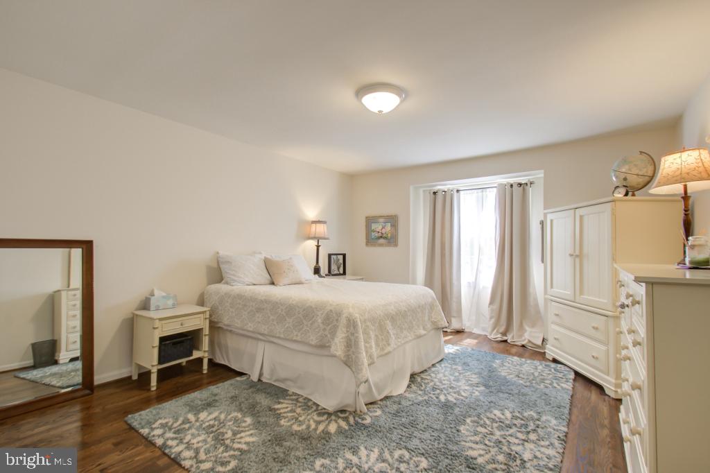 NORTH CHEVY CHASE - Residential Lease