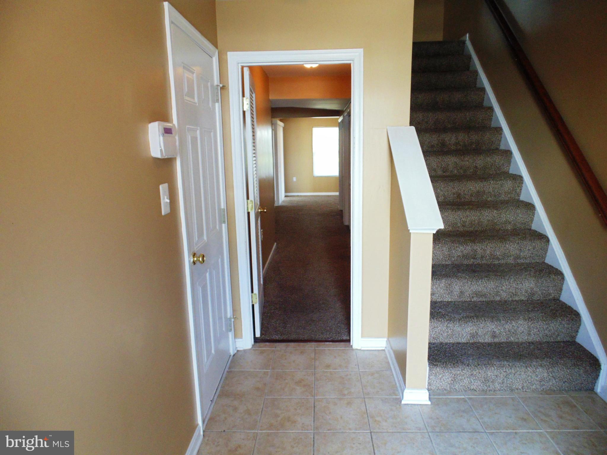 LEE'S RIDGE - Residential Lease