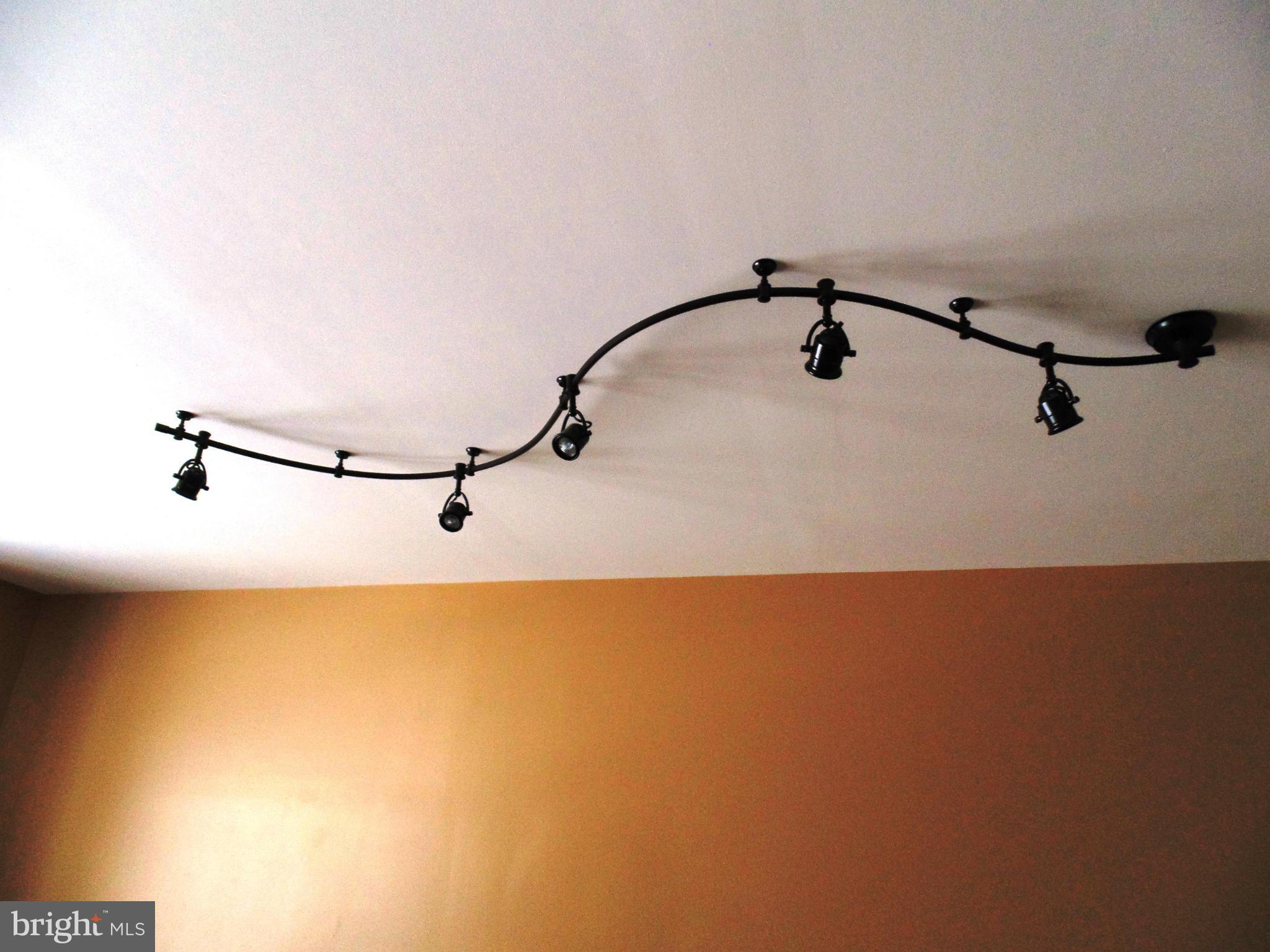 LEE'S RIDGE - Residential Lease