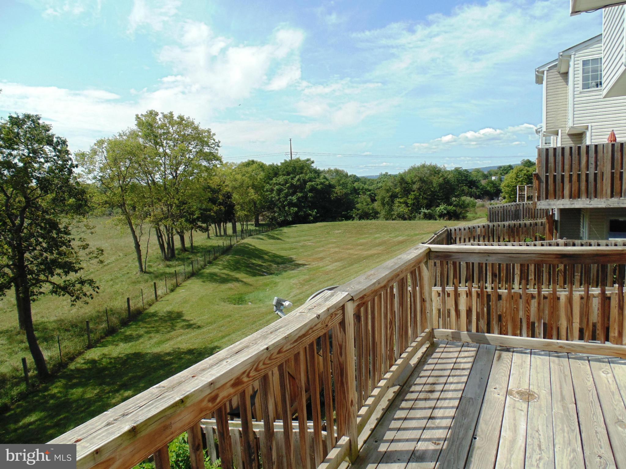 LEE'S RIDGE - Residential Lease