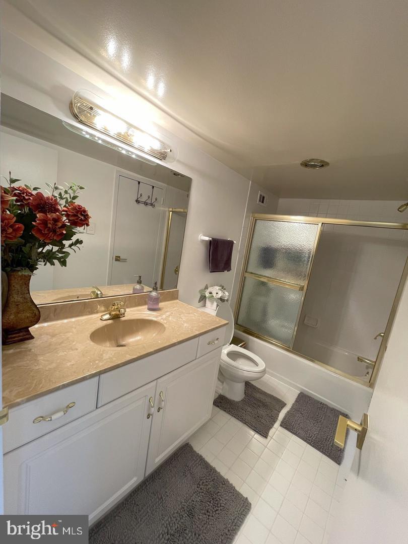 5225 POOKS HILL ROAD 715N