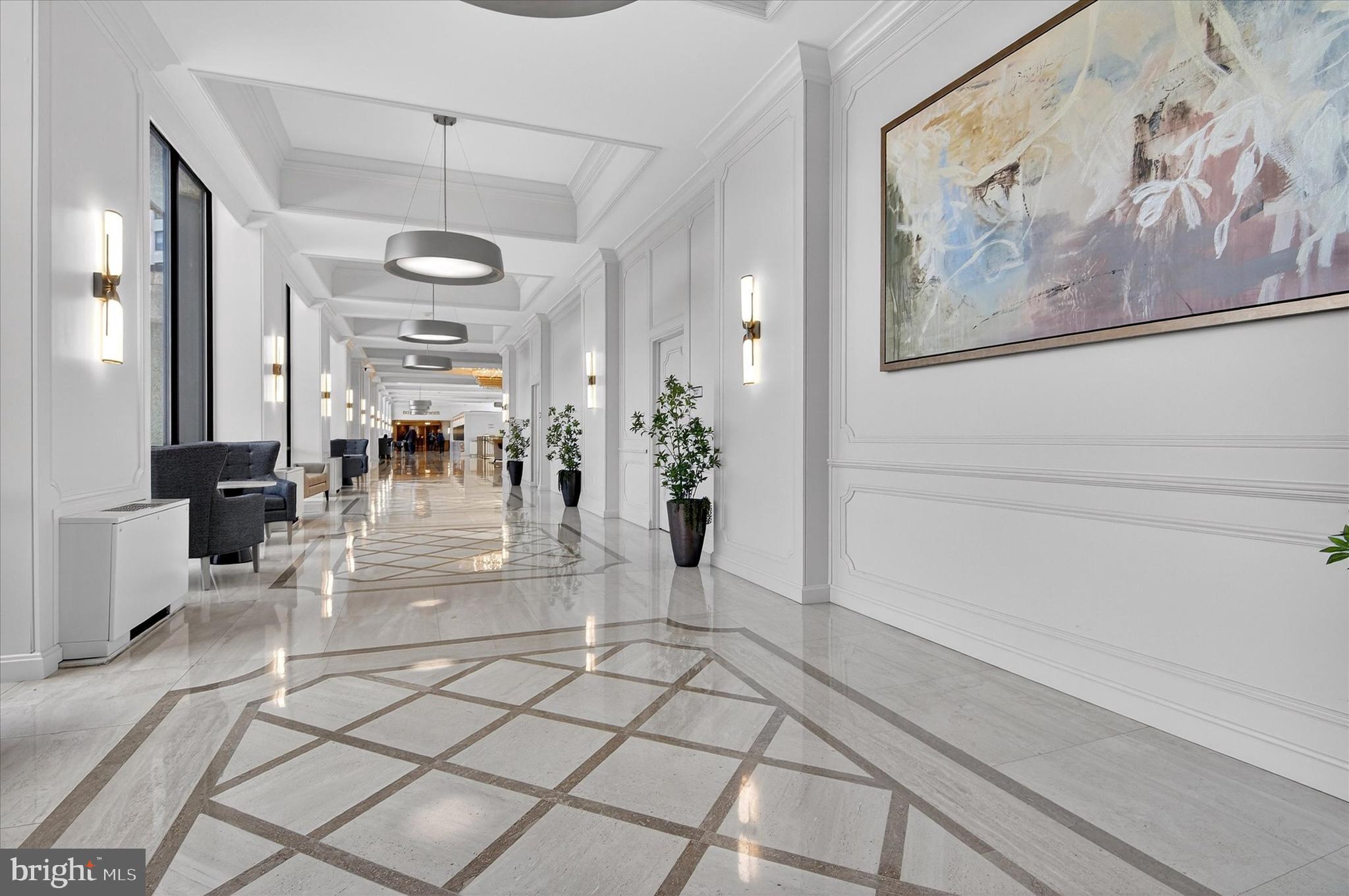 PROMENADE TOWERS - Residential