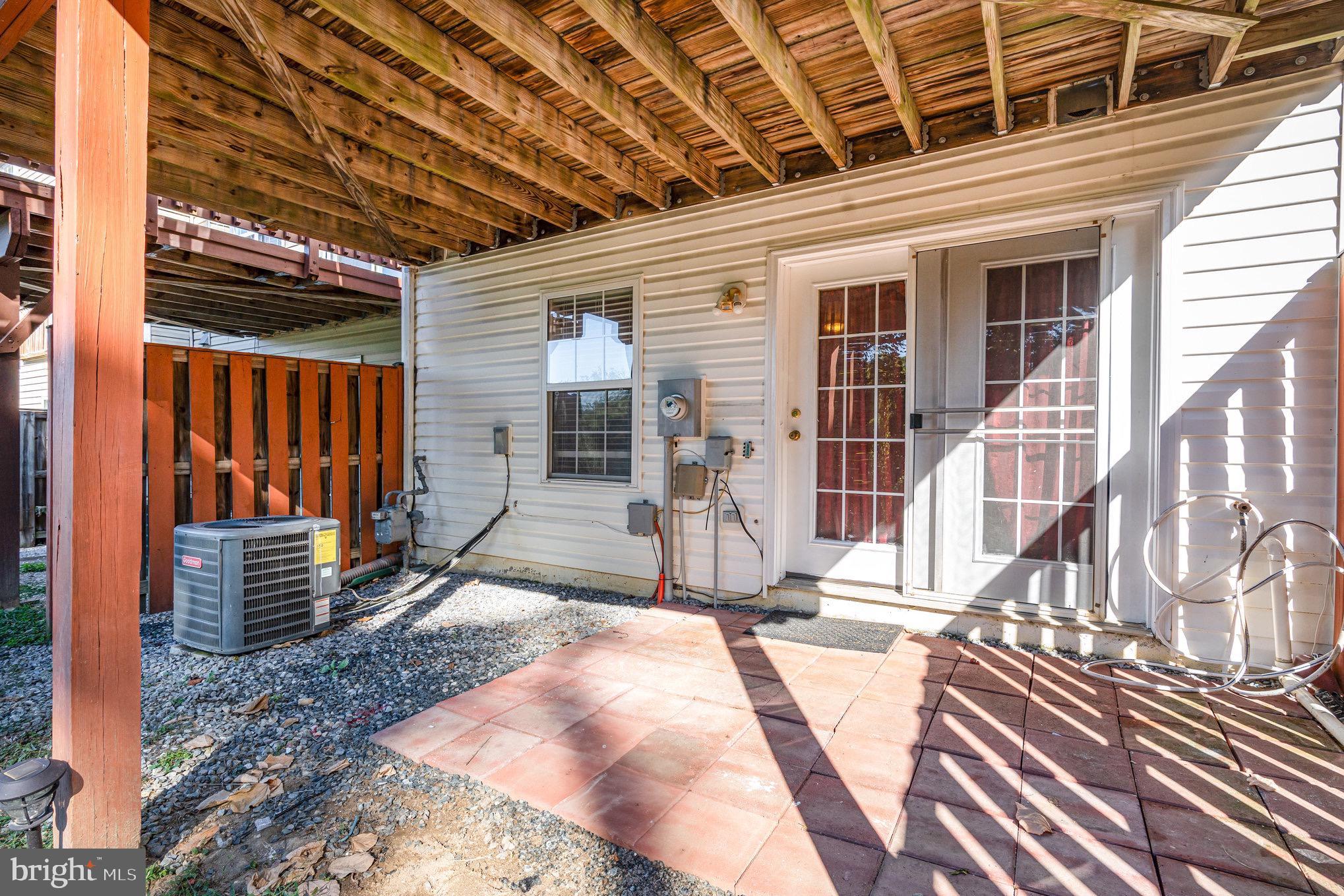 BROOKE HILL - Residential