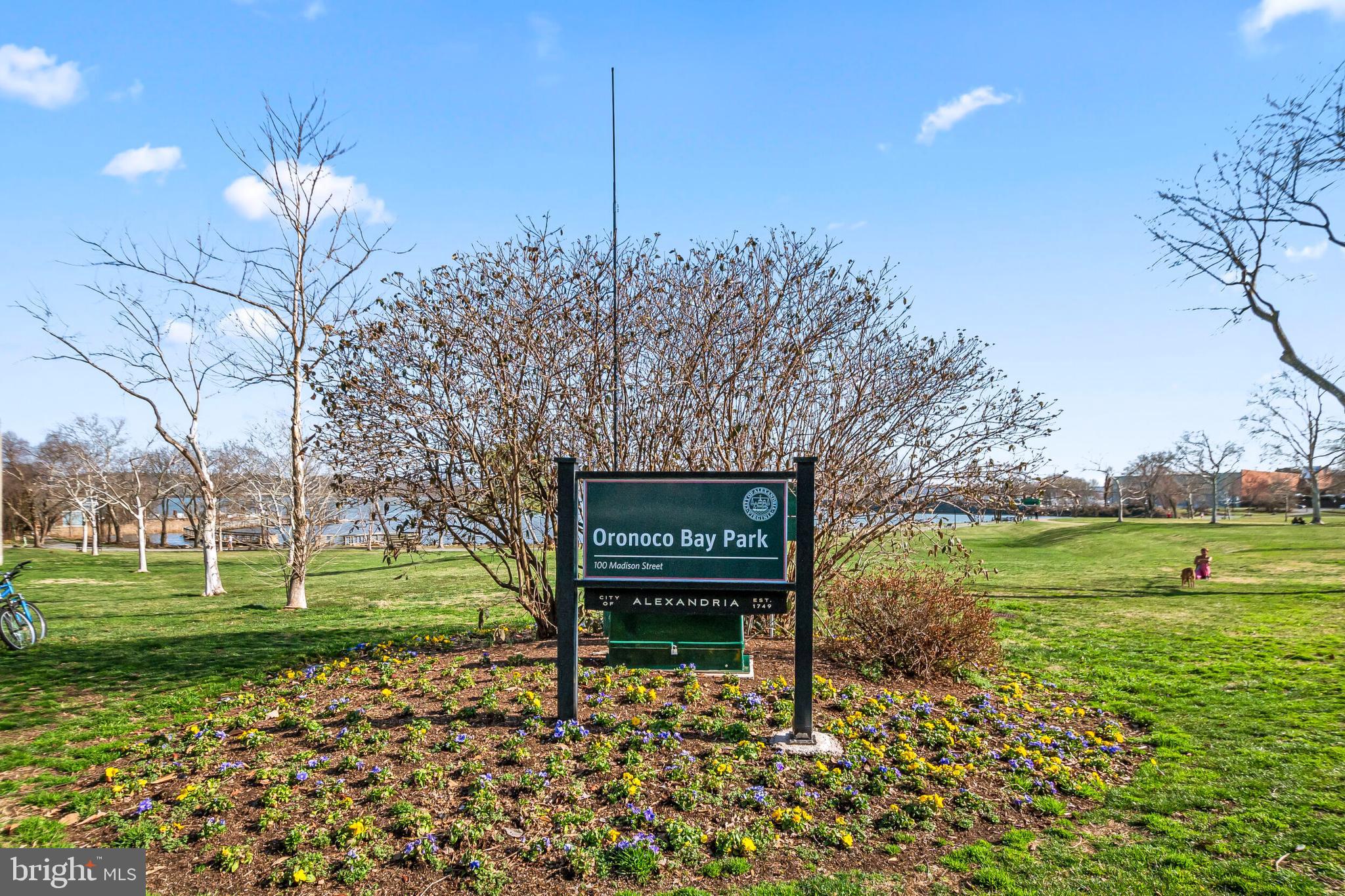 PORT ROYAL CONDOMINIUM - Residential