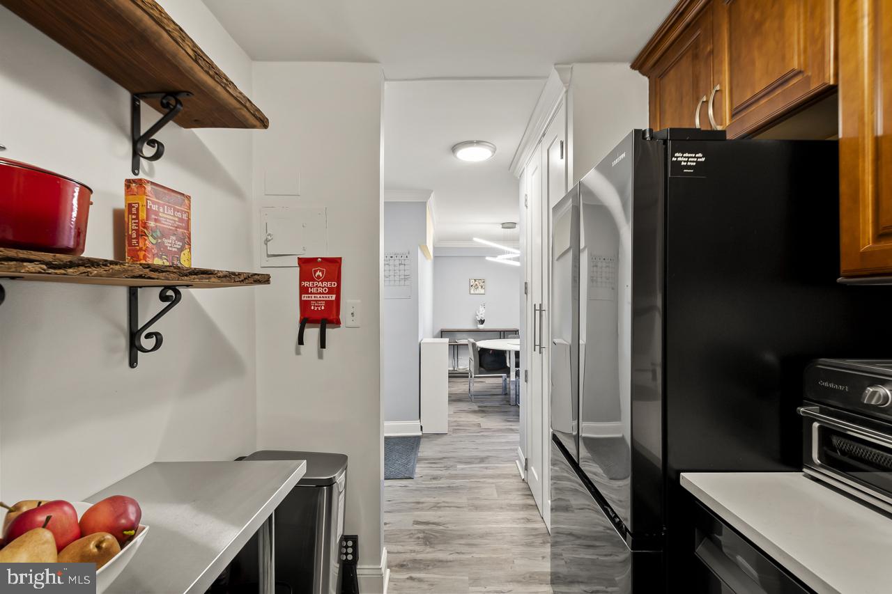 PORT ROYAL CONDOMINIUM - Residential