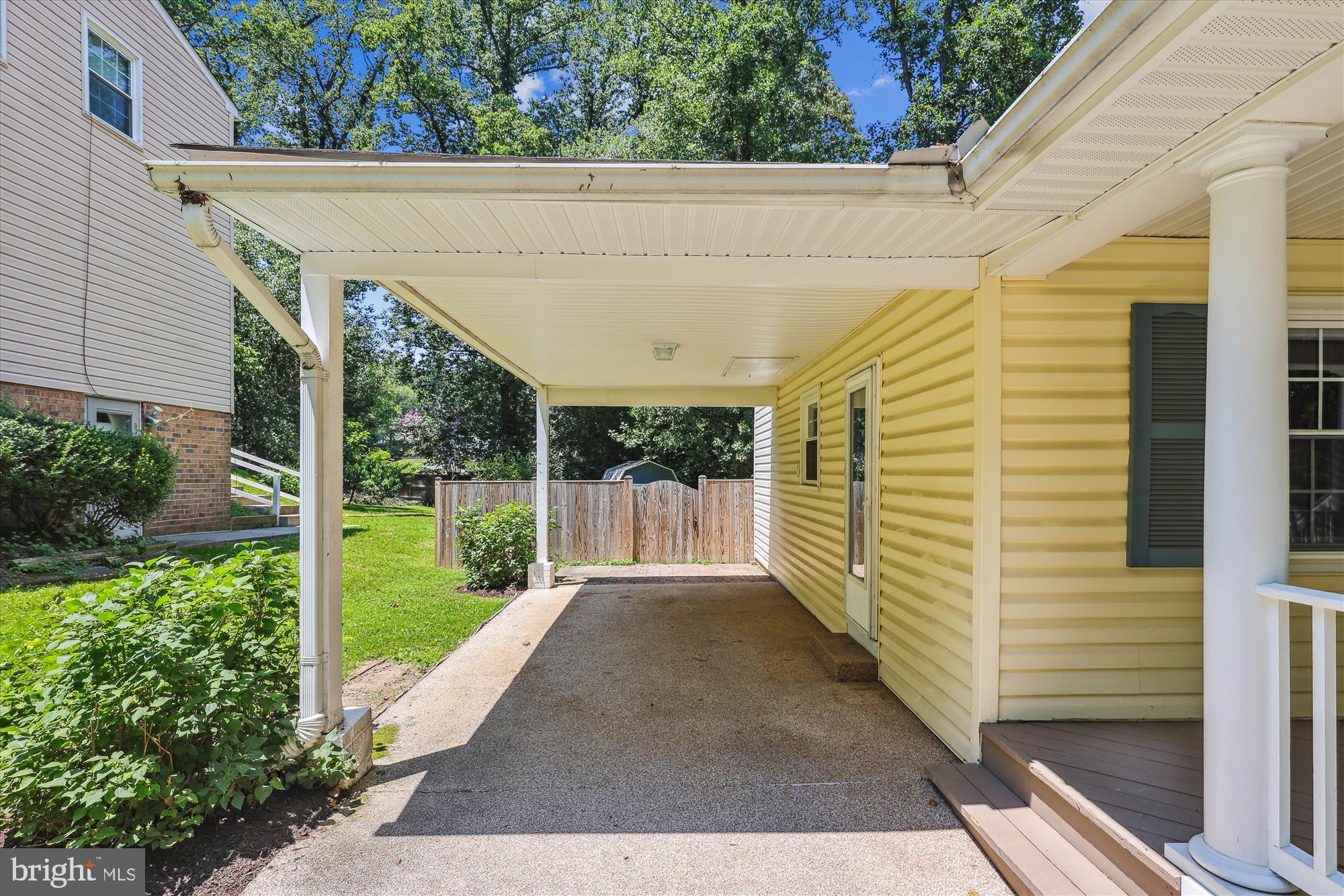 2234 SENSENEY LANE