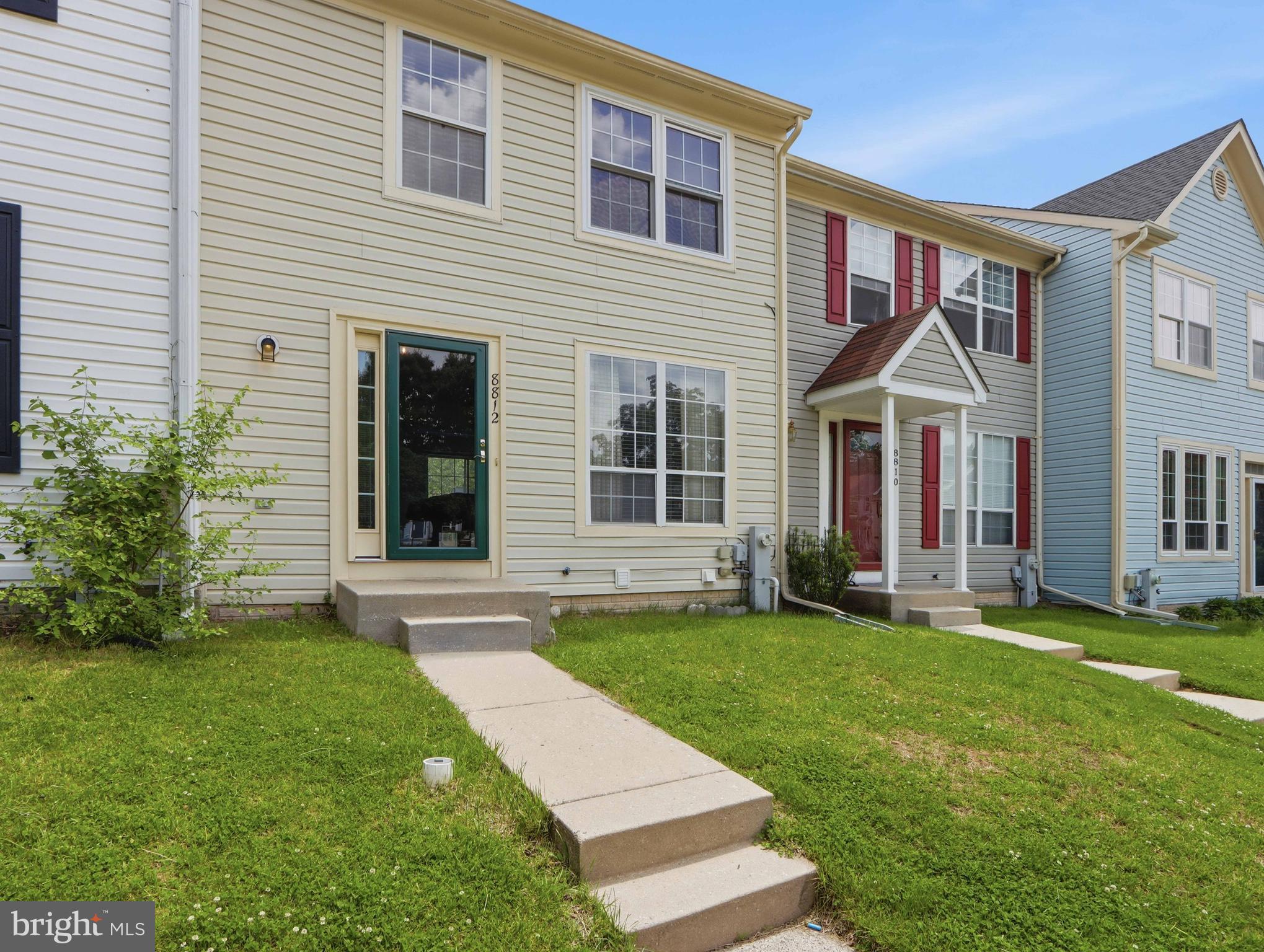 8812 FOX CIRCLE