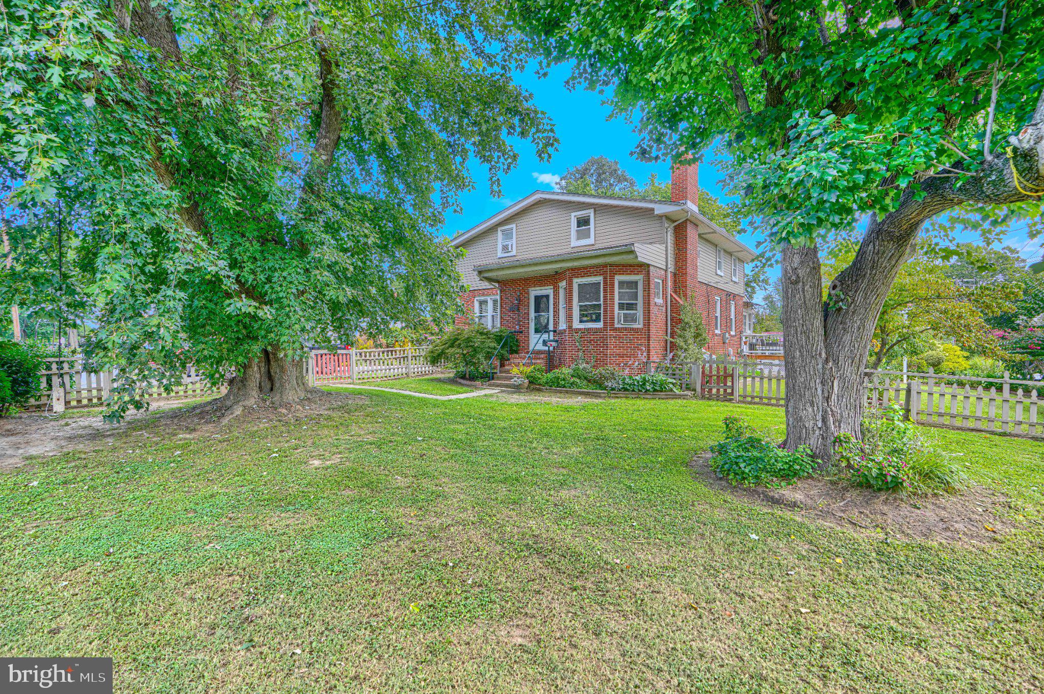 6828 HAREWOOD PARK DRIVE
