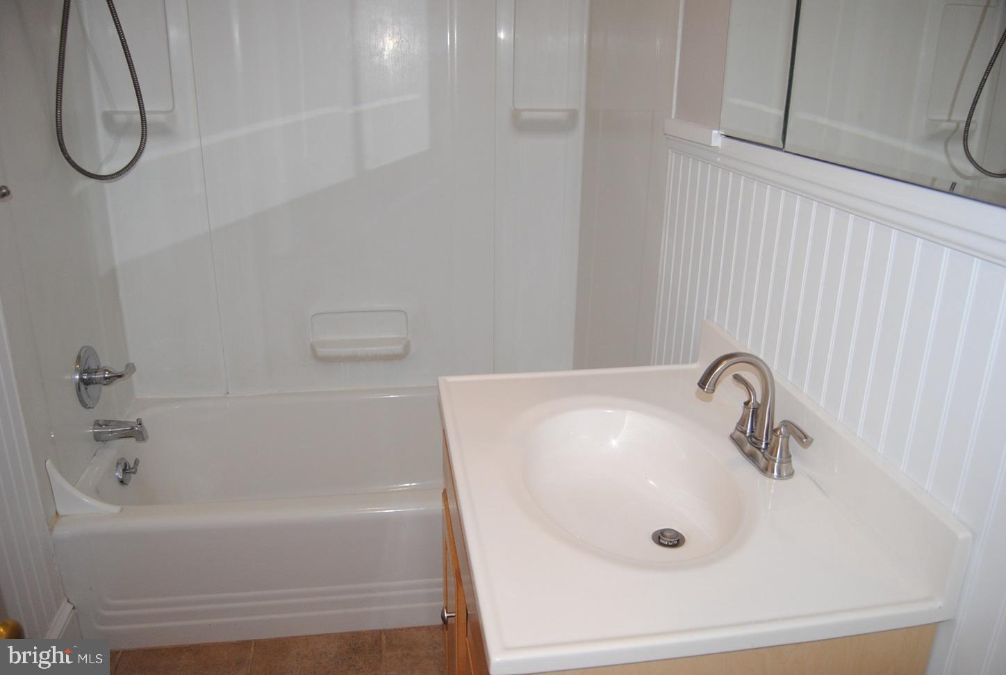 NON AVAILABLE - Residential