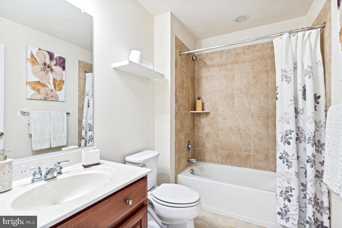 MANORS AT BALLENGER CREEK - Residential