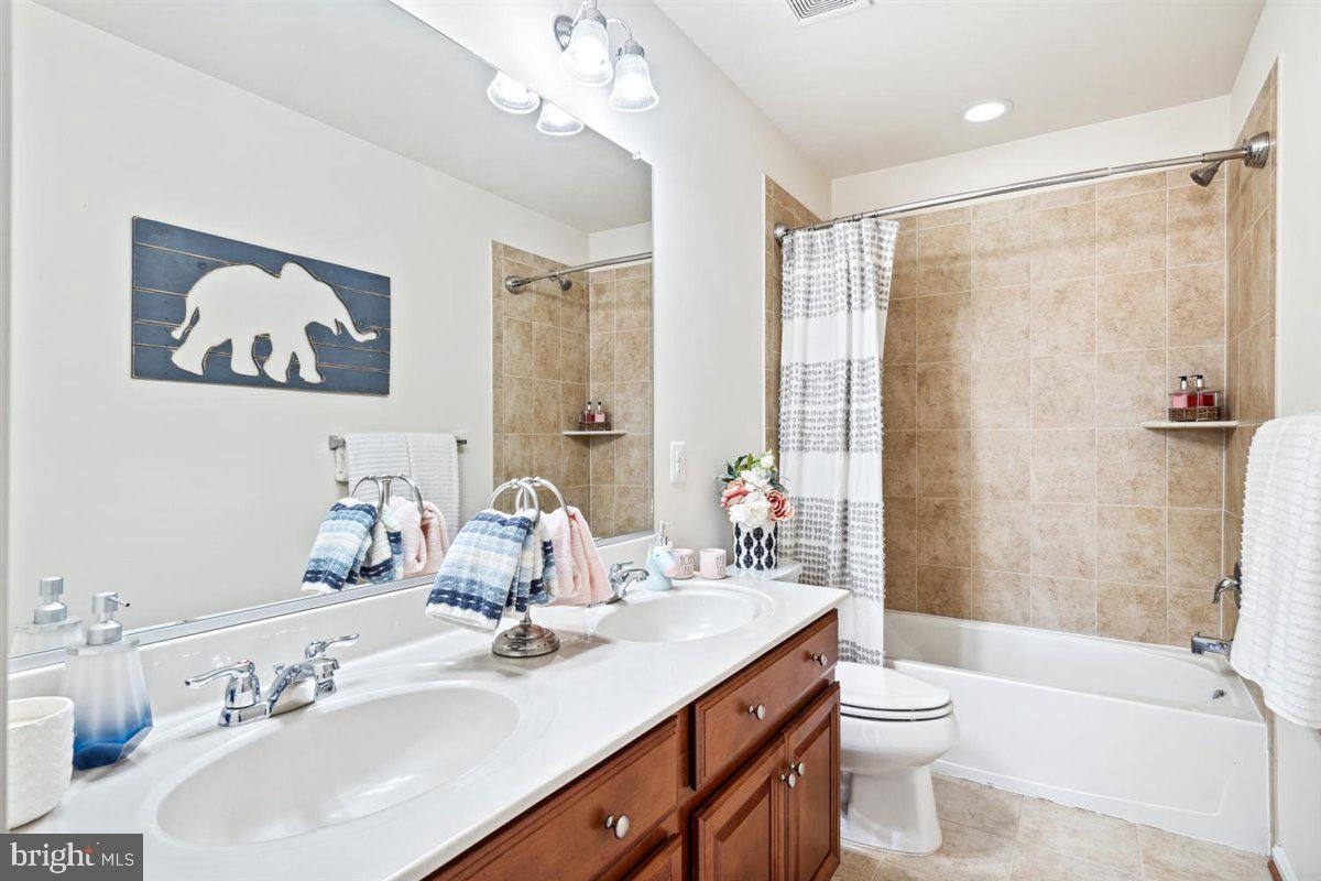 MANORS AT BALLENGER CREEK - Residential