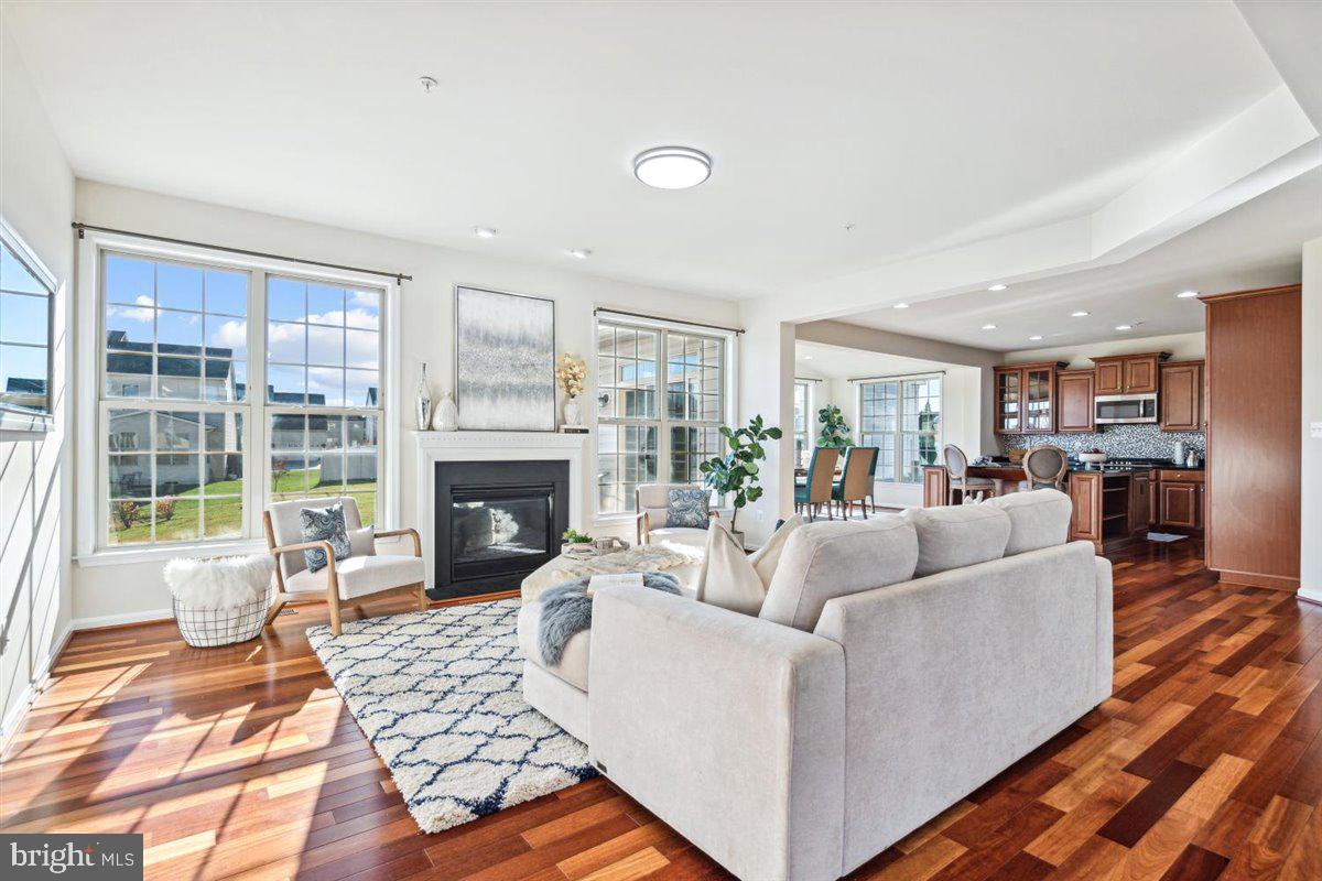 MANORS AT BALLENGER CREEK - Residential