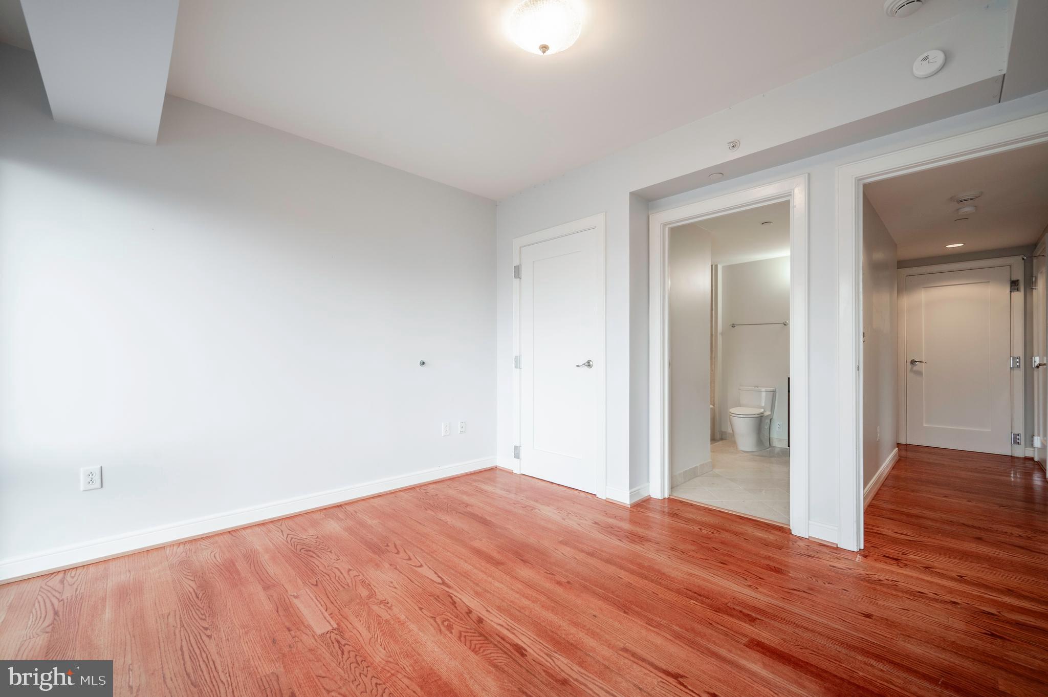 THE WATERVIEW - Residential Lease