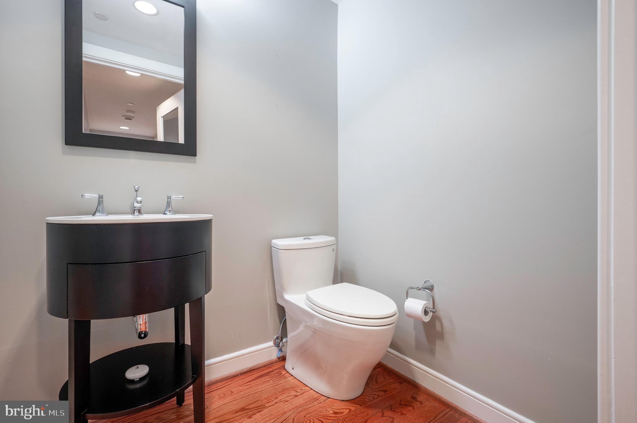 THE WATERVIEW - Residential Lease