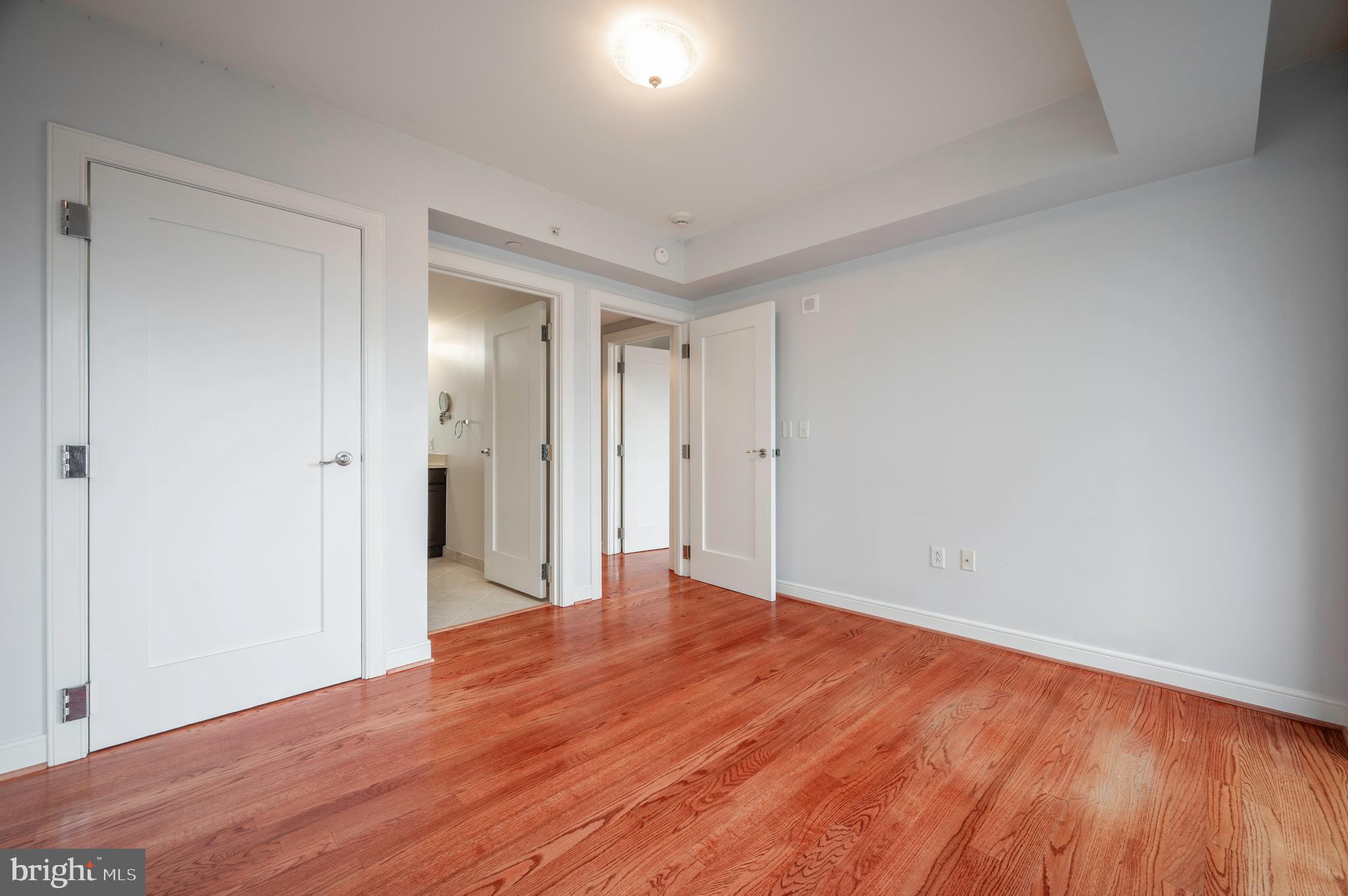 THE WATERVIEW - Residential Lease