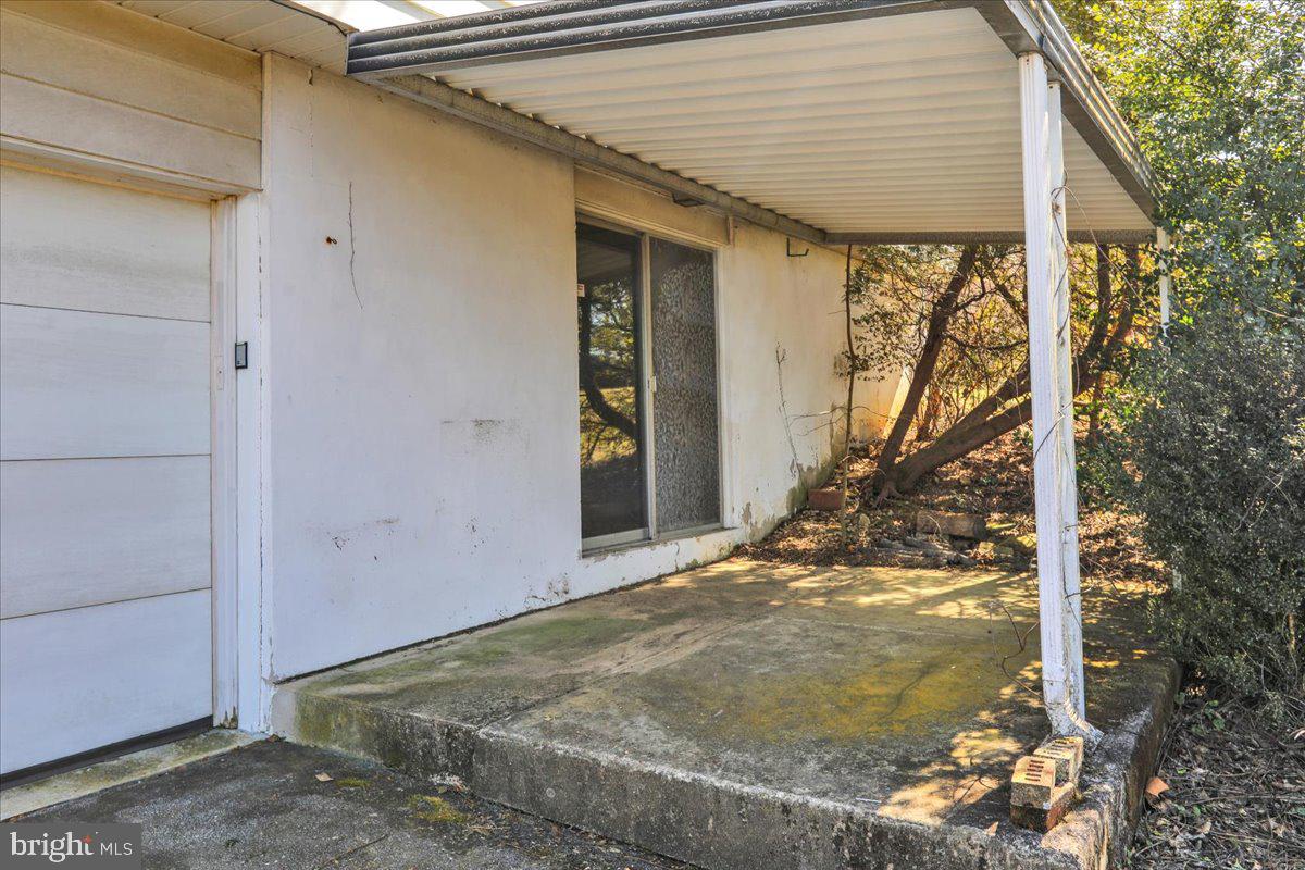 WEST HILLS - Residential