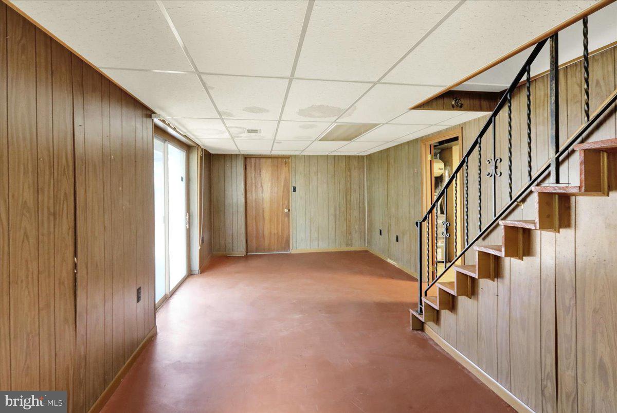 WEST HILLS - Residential