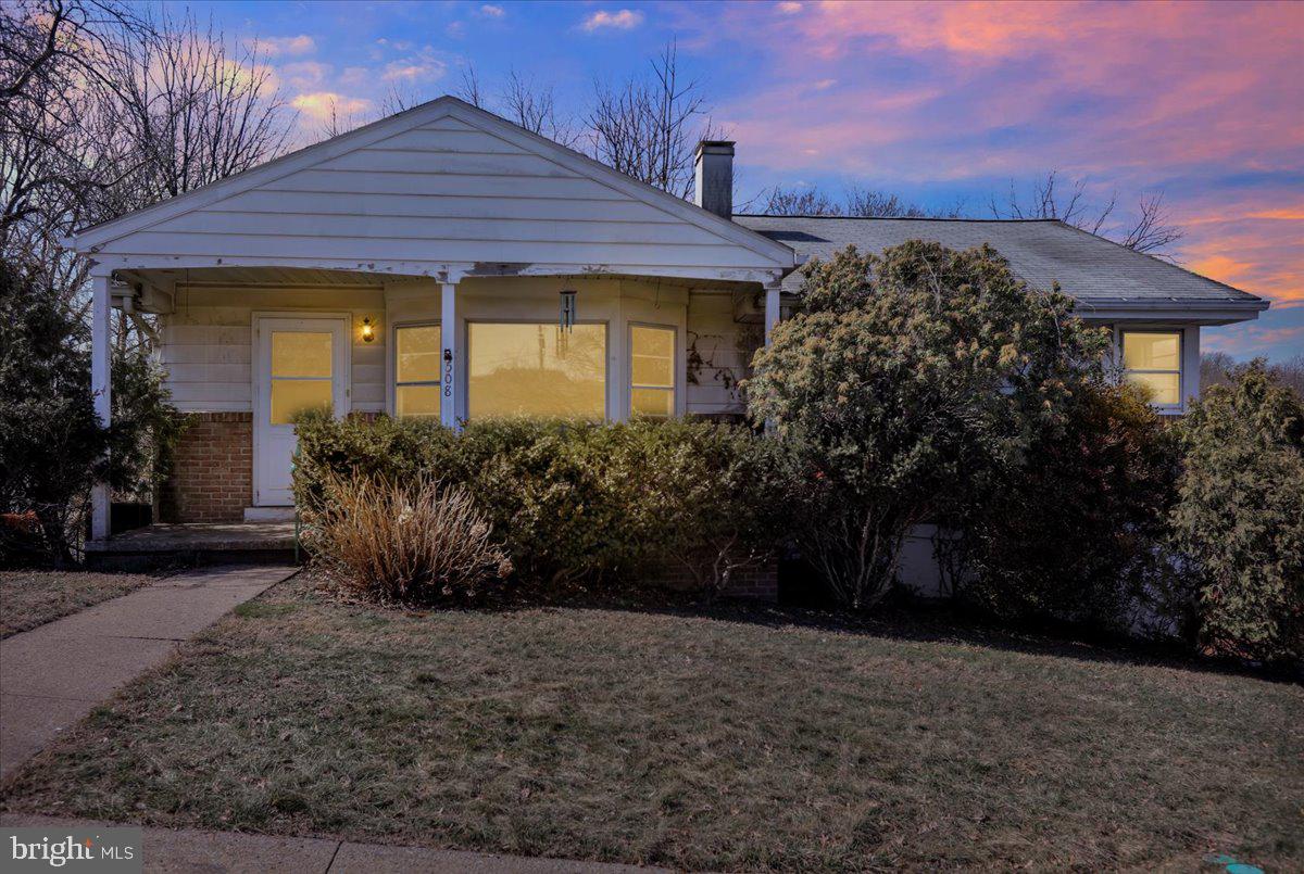 WEST HILLS - Residential