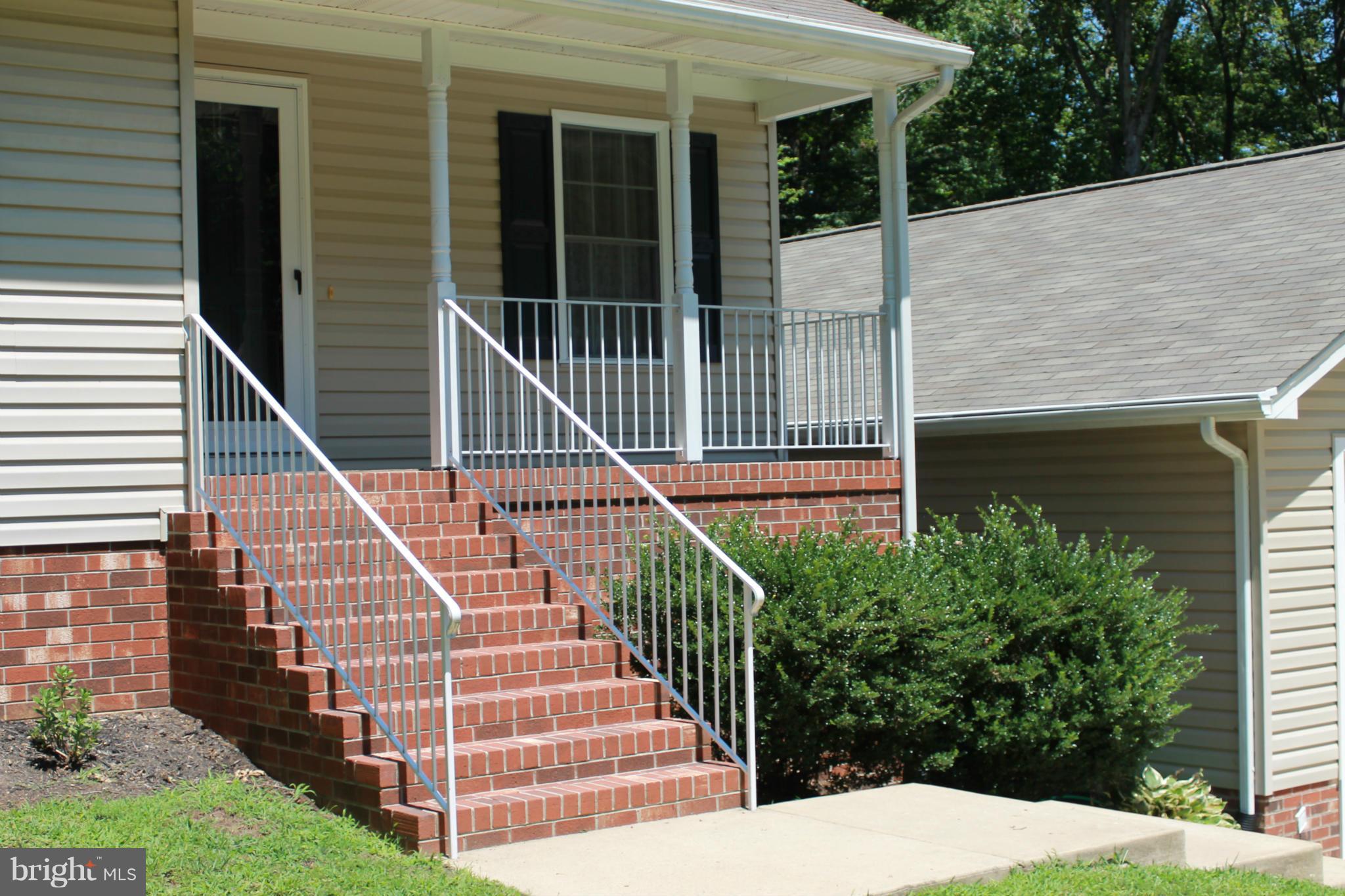 EDEN ESTATES - Residential