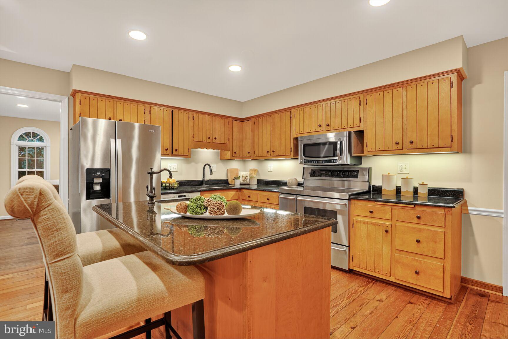 HICKORY CREEK - Residential