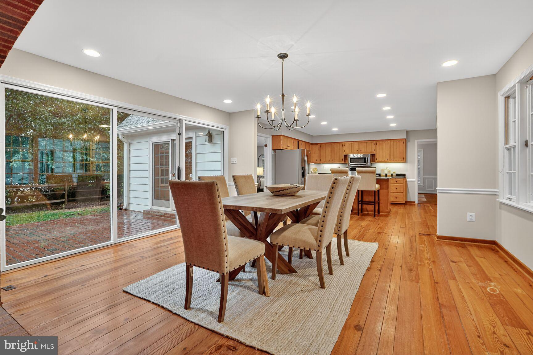 HICKORY CREEK - Residential