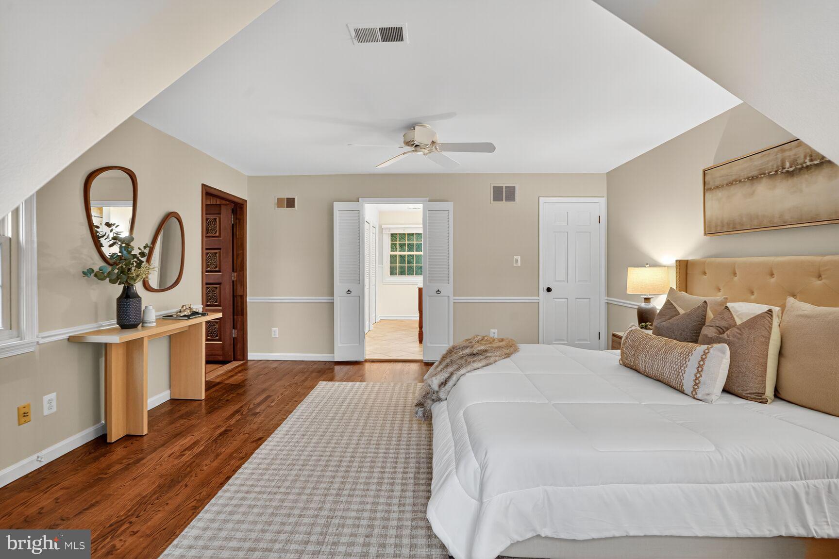 HICKORY CREEK - Residential