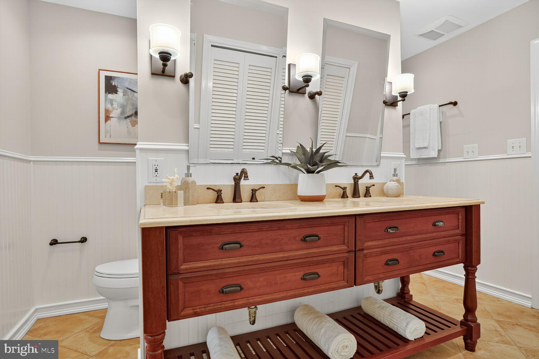 HICKORY CREEK - Residential