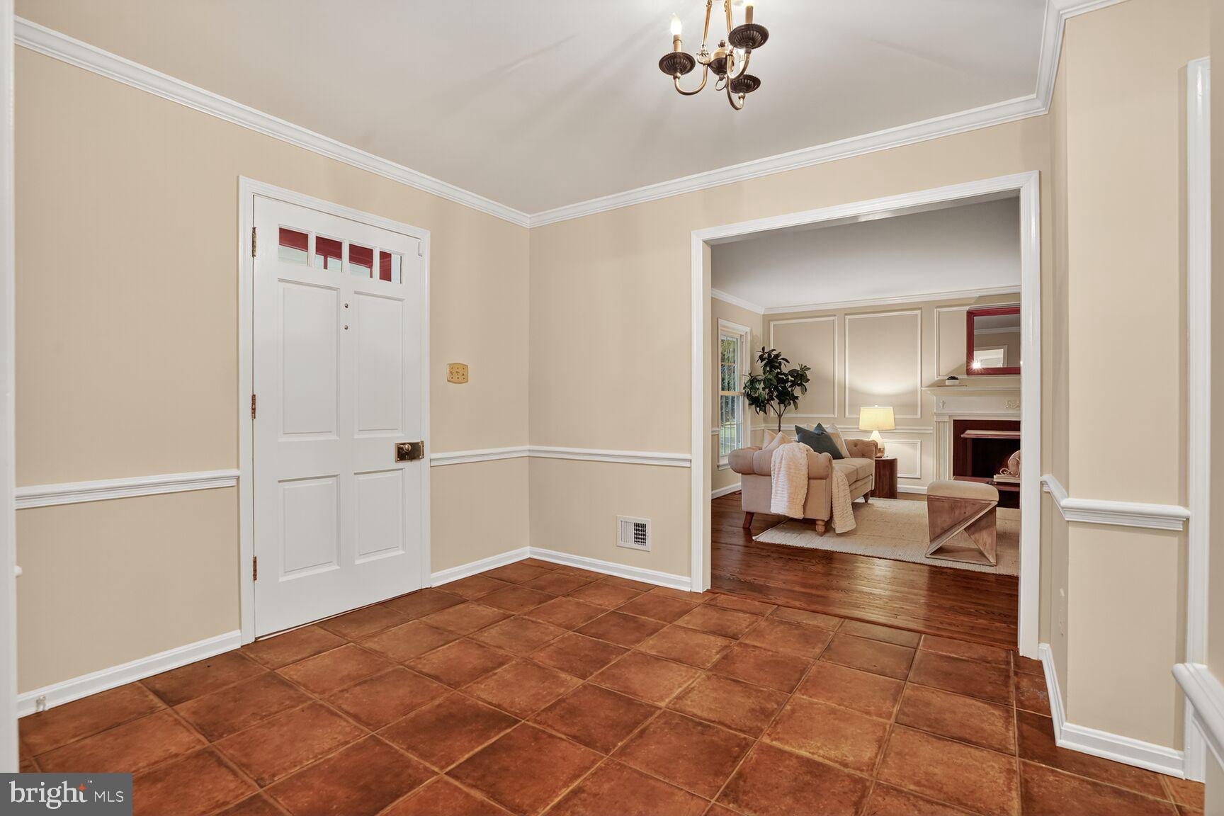 HICKORY CREEK - Residential