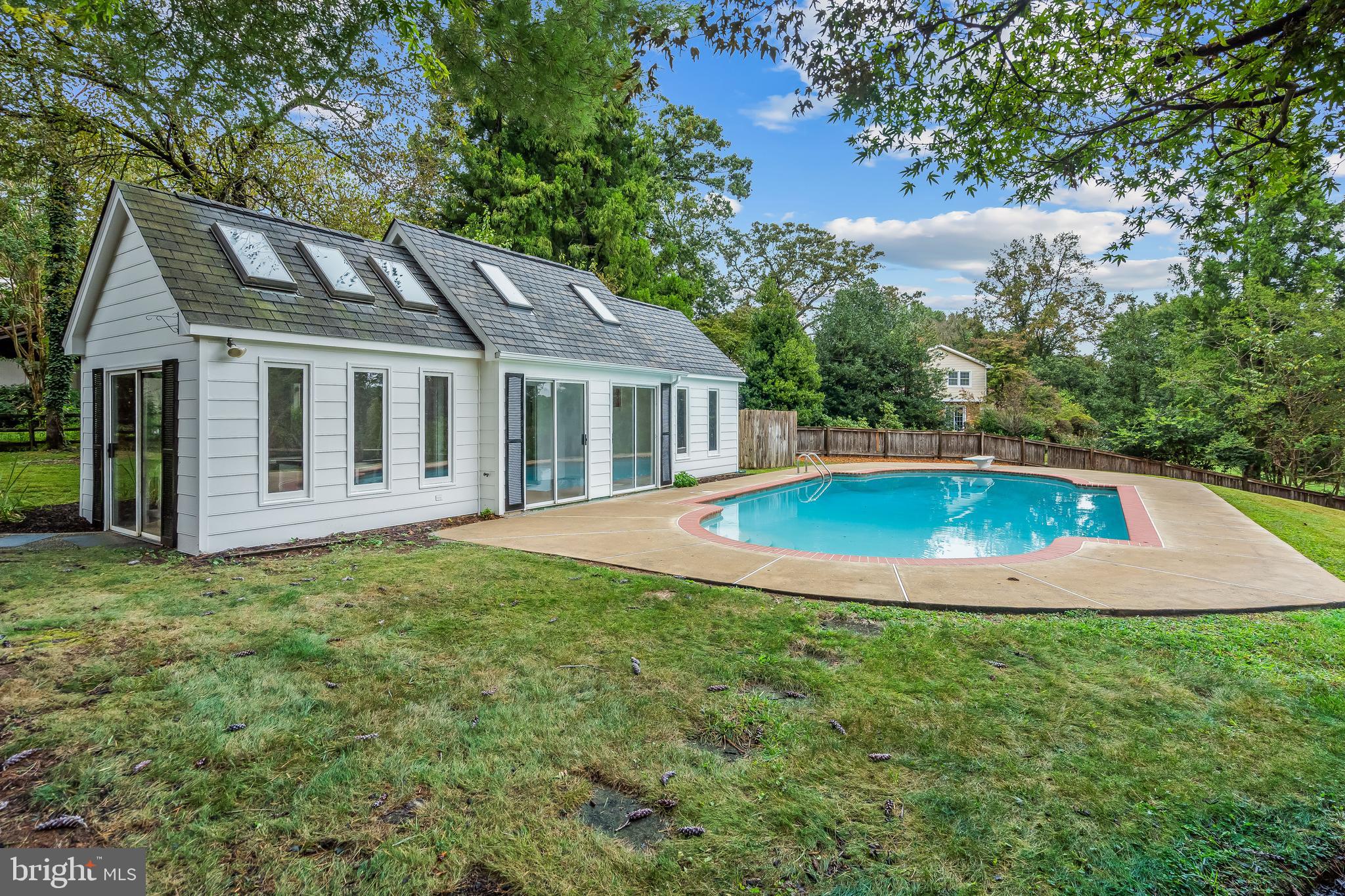 HICKORY CREEK - Residential