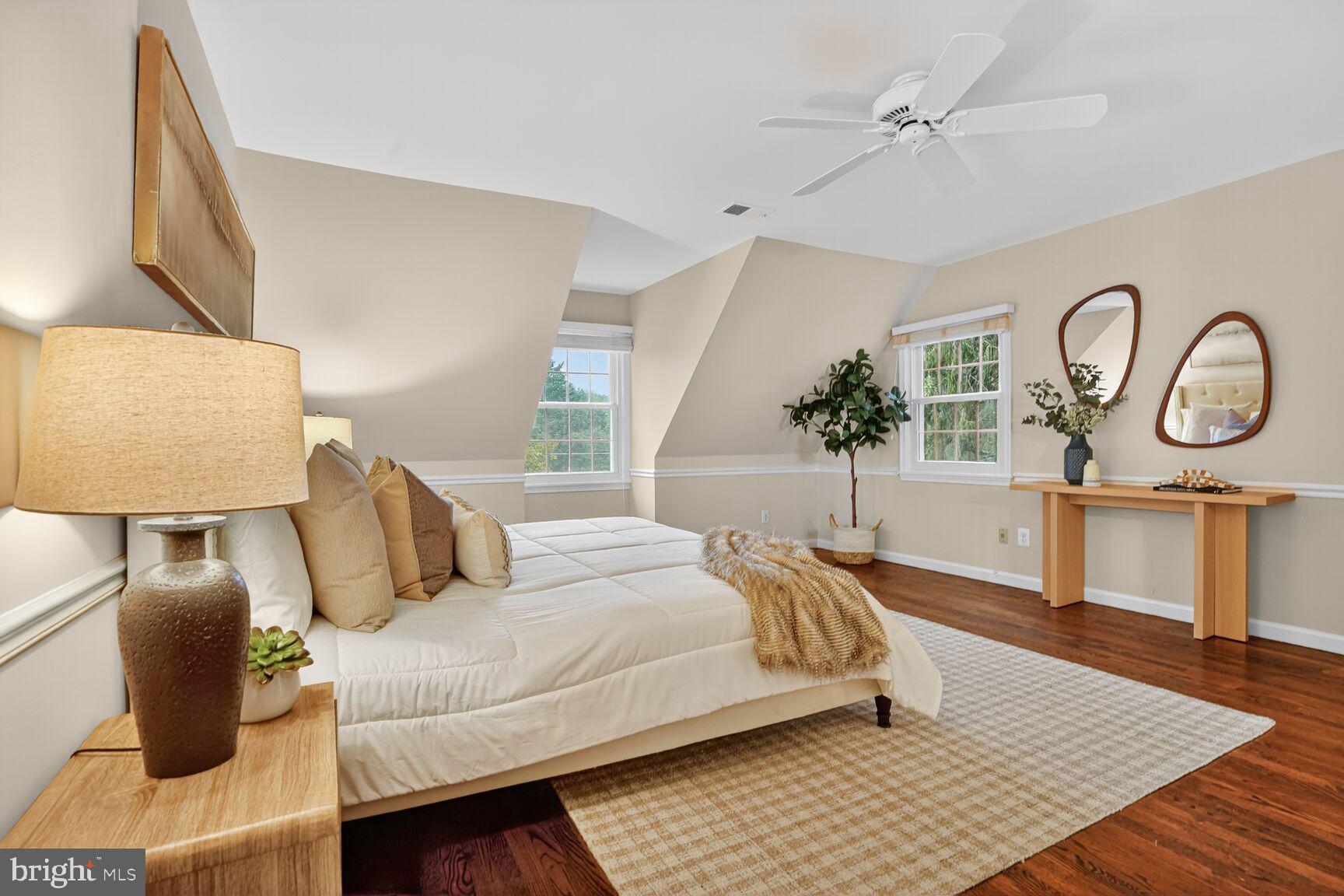 HICKORY CREEK - Residential