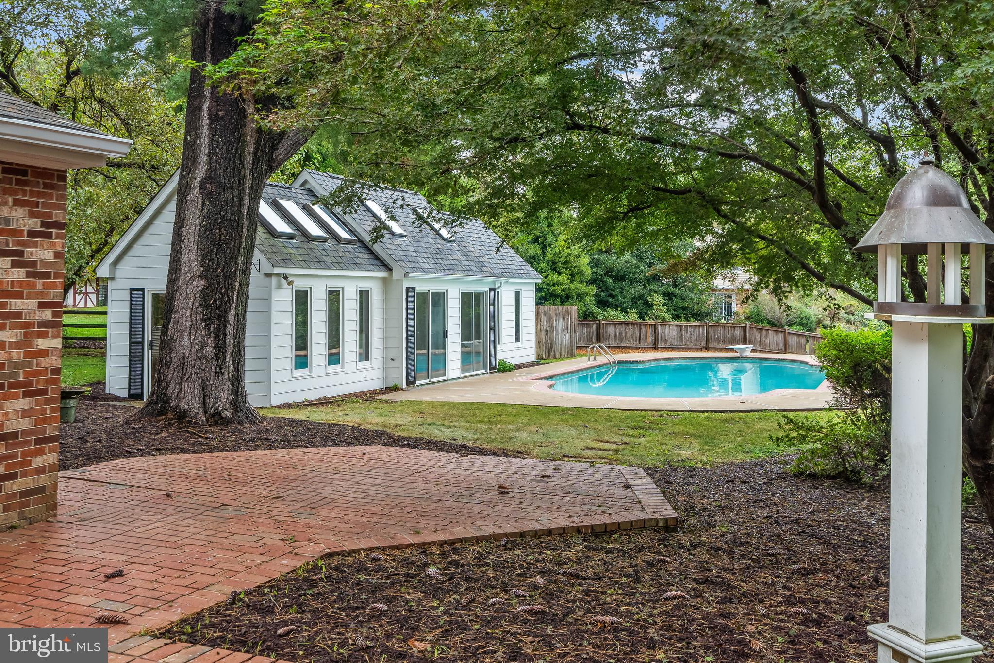 HICKORY CREEK - Residential