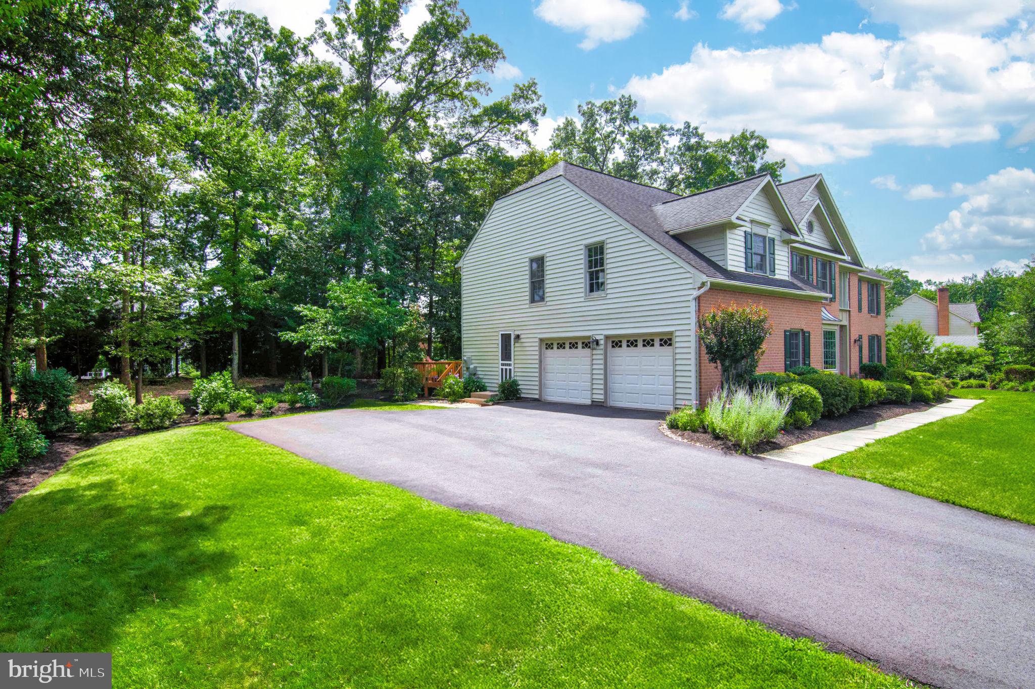 3270 WILLOW GLEN DRIVE