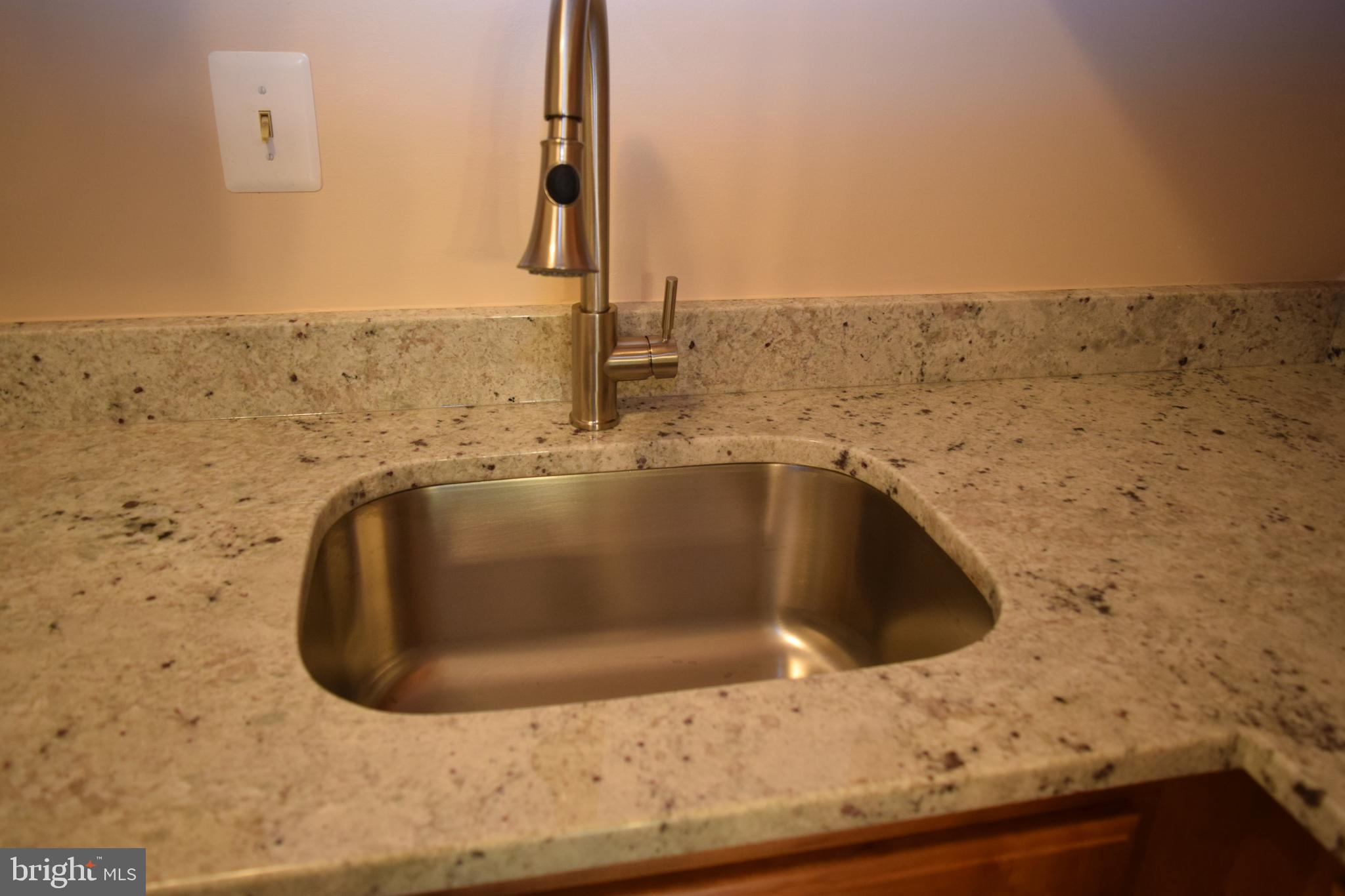 LITTLE RIVER SQUARE - Residential Lease