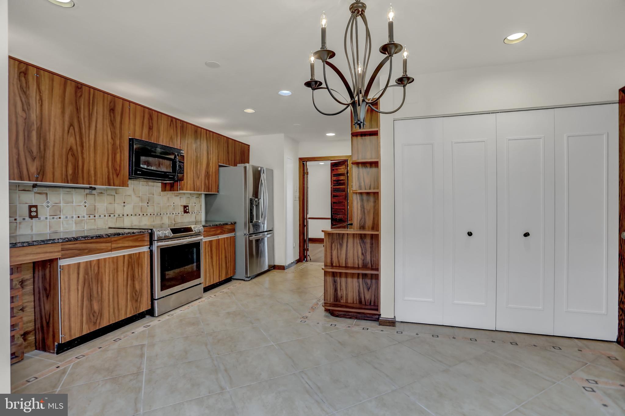 RUXTON CROSSING TOWNHSE - Residential Lease