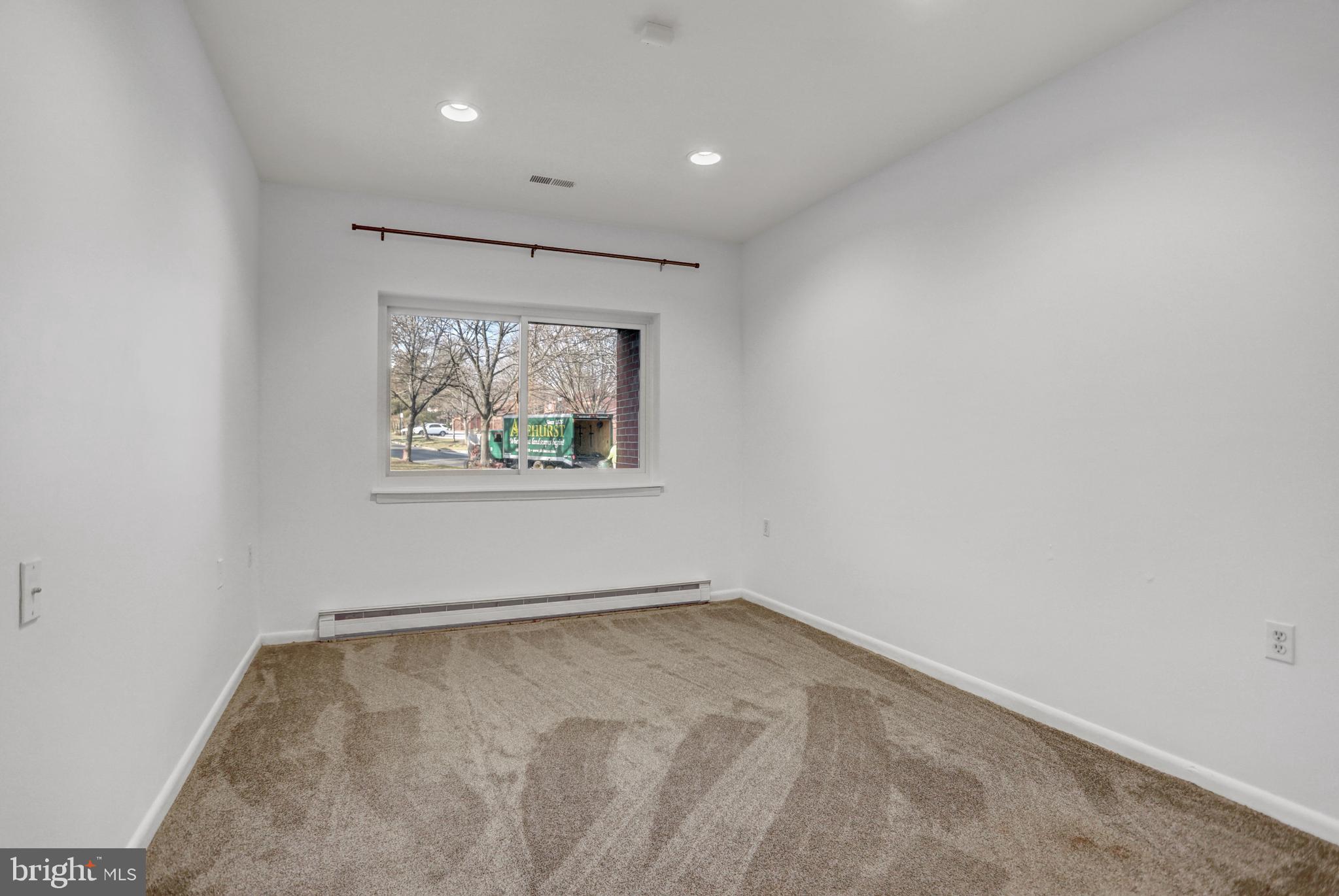 RUXTON CROSSING TOWNHSE - Residential Lease