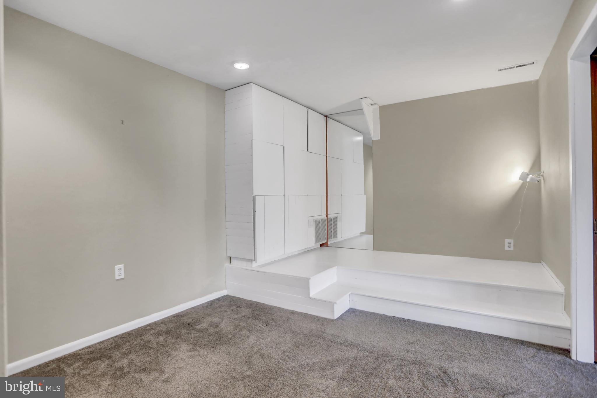 RUXTON CROSSING TOWNHSE - Residential Lease