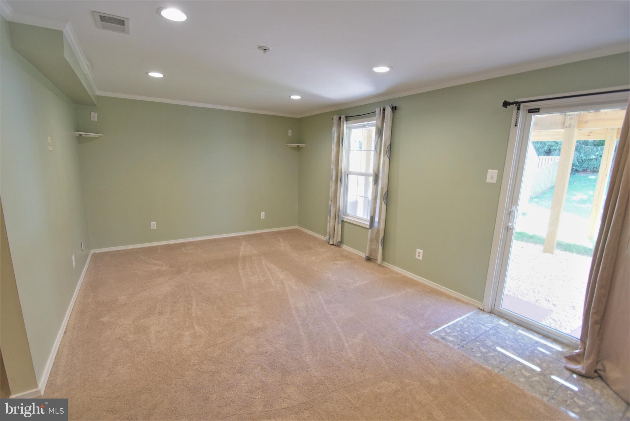 HICKORY OVERLOOK - Residential