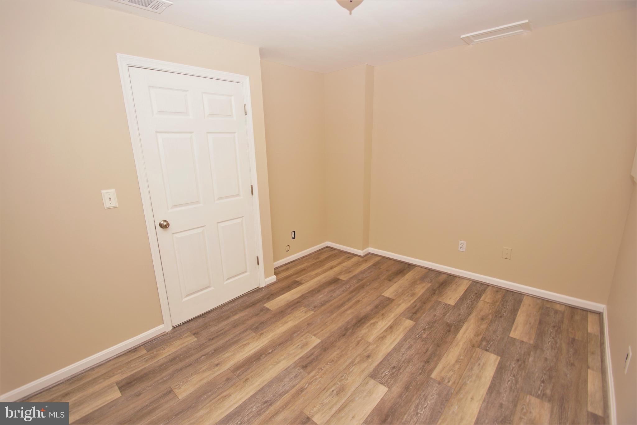 HICKORY OVERLOOK - Residential